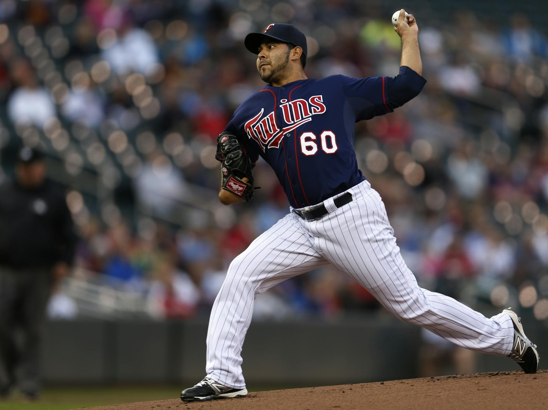 At the Twins game against the White Sox, pitcher Pedro Hernandez started the game .