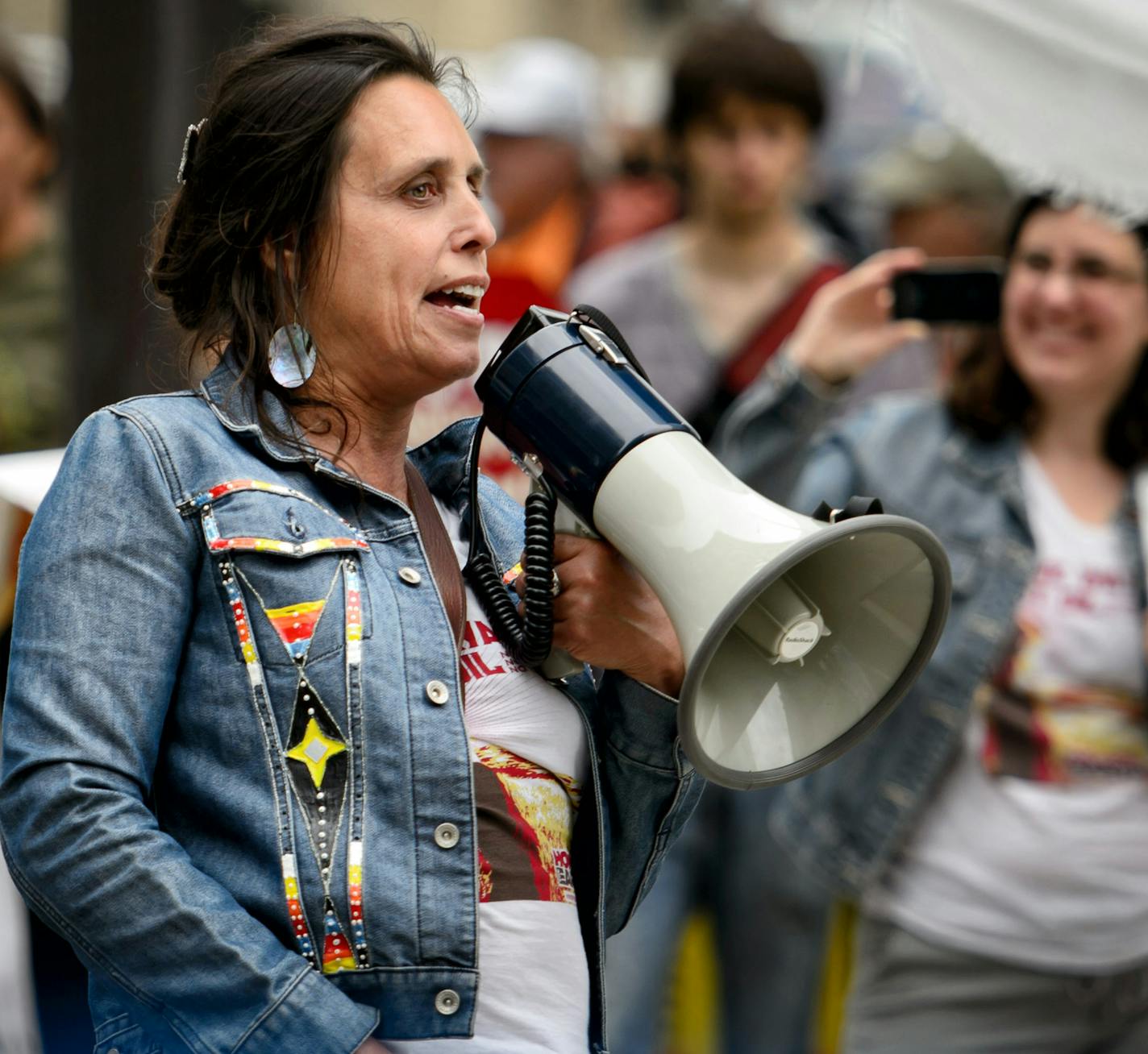 Winona LaDuke led protestors as they demonstrated outside the Minnesota Public Utilities Commission in St. Paul, before the hearing. ] GLEN STUBBE * gstubbe@startribune.com Wednesday, June 3, 2015 The Minnesota Public Utilities Commission met Wednesday to hear testimony on whether Enbridge has proven the need for Sandpiper oil pipeline which will cross some environmentally sensitive areas. An anti-pipeline Native American environmental group Honor the Earth protested outside then many members at