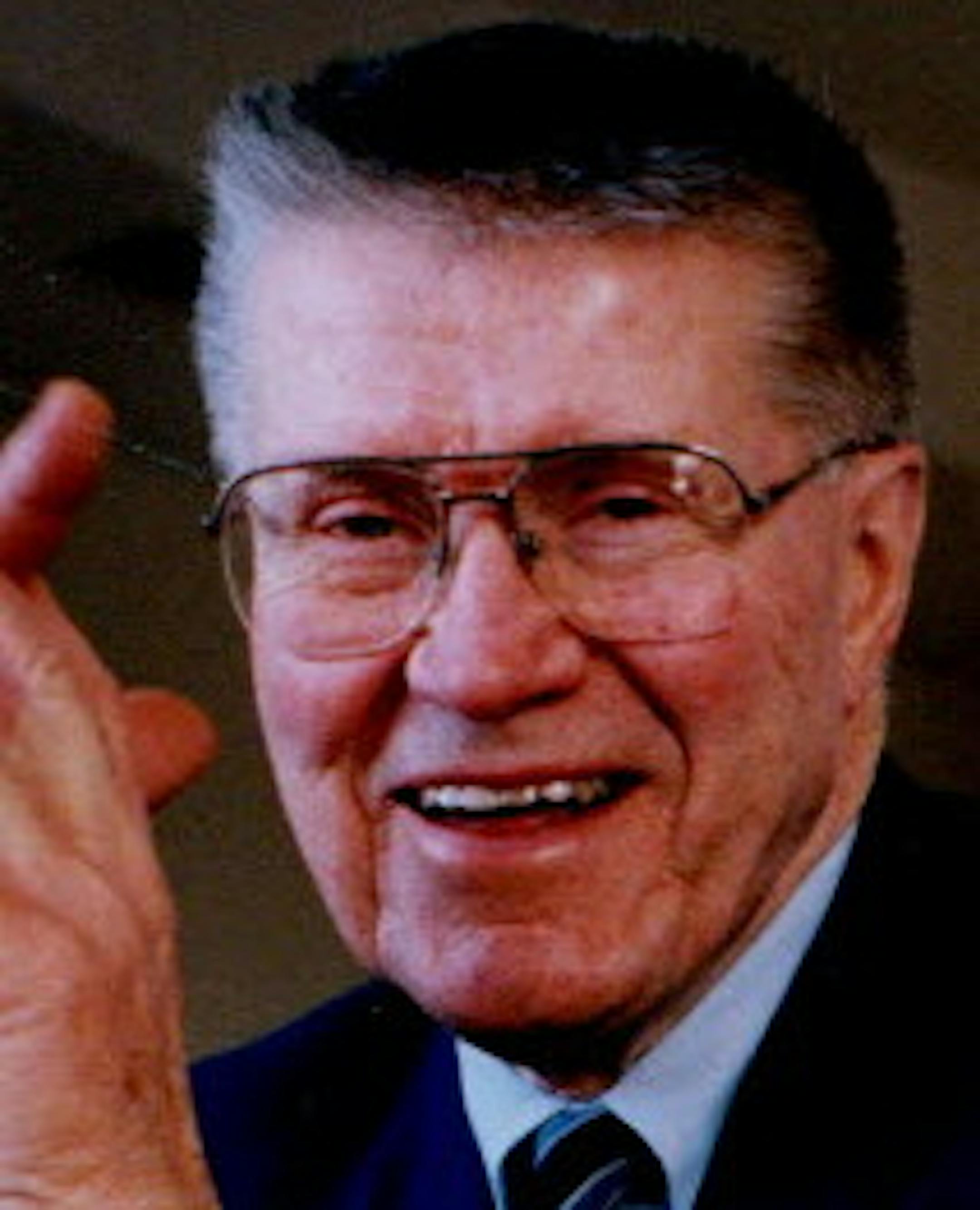 Bob Dunn retired from the Minnesota Environmental Quality Board in 1995, following work as a legislator and other environmental commissions dating to1964. Star Tribune file file photo.