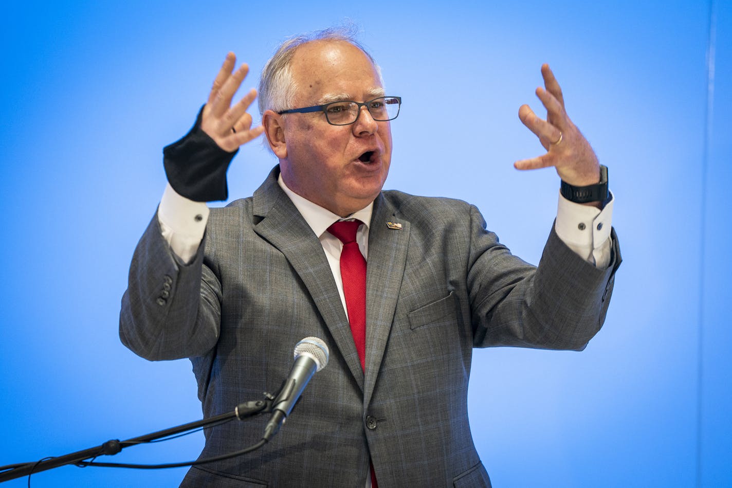 Governor Tim Walz spoke during a press conference at the U of M. ] LEILA NAVIDI • leila.navidi@startribune.com BACKGROUND INFORMATION: Governor Tim Walz held a press conference to highlight a COVID-19 testing milestone in Minnesota with Department of Health Commissioner Jan Malcolm, Dr. Tim Schacker, University of Minnesota Medical School's vice dean for research, and Dr. William Morice, president of Mayo Clinic Laboratories and chair of the Department of Laboratory Medicine and Pathology, at th