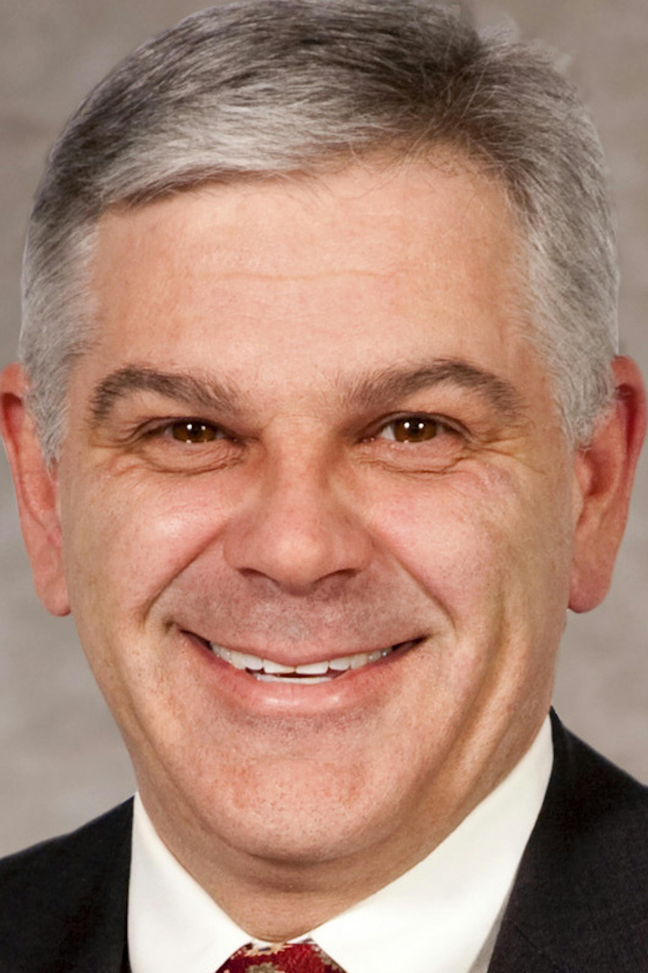 Jay Gikas, Twin Cities market president for CorTrust Bank