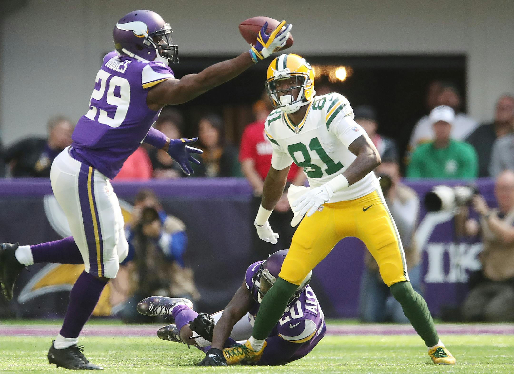 Minnesota Vikings cornerback Xavier Rhodes (29) intercepted a pass intended for Green Bay Packers wide receiver Geronimo Allison (81) in the first quarter at U.S Bank Stadium Sunday October 15,2017 in Minneapolis, MN. ] JERRY HOLT ï jerry.holt@startribune.com Jerry Holt