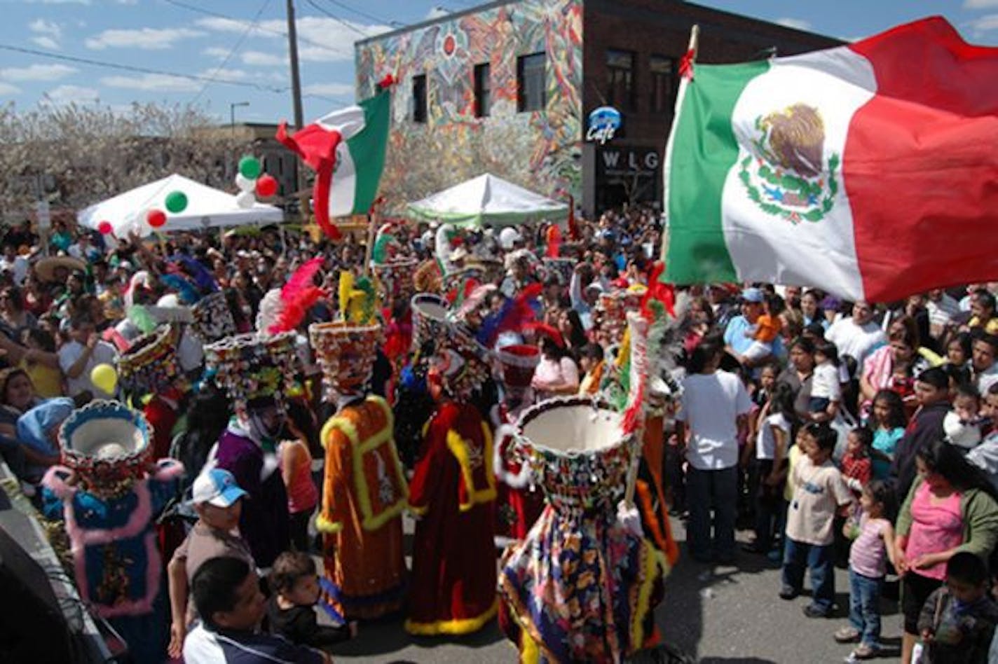 El Nuevo Rodeo's 2009 Cinco De Mayo Celebration.