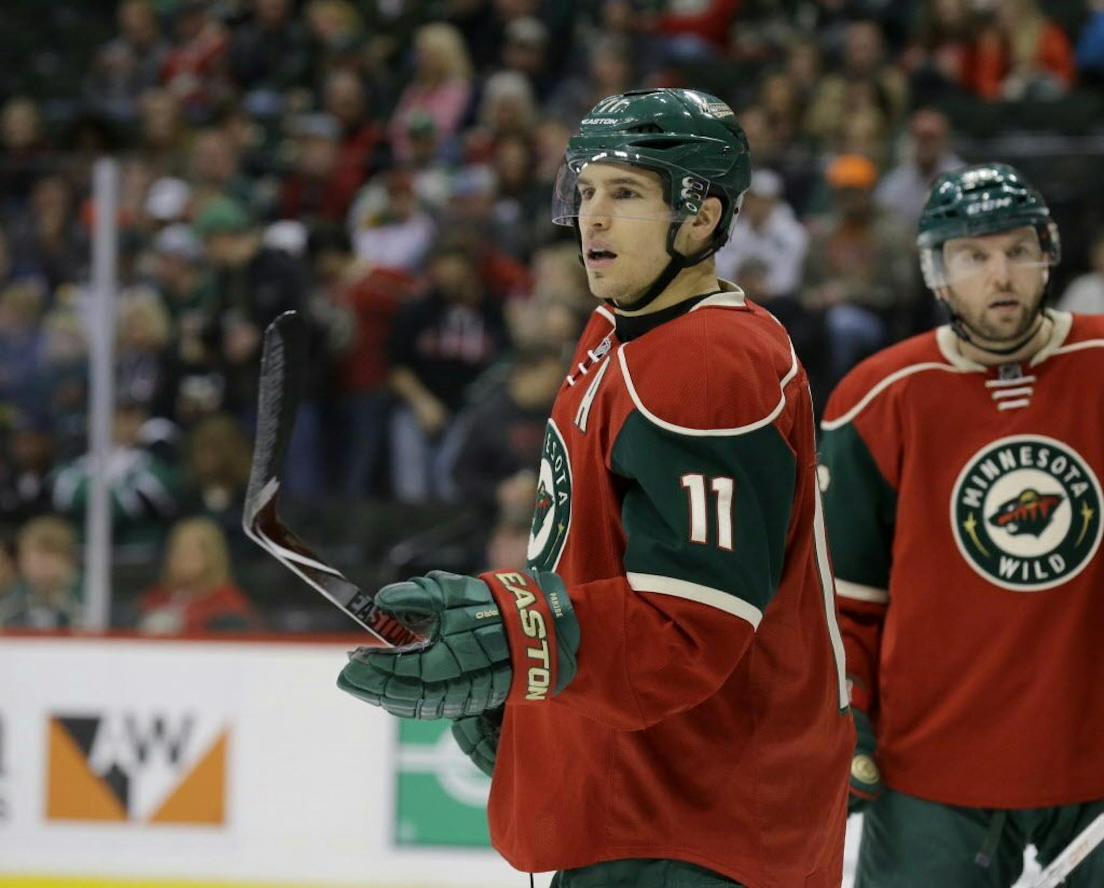 Minnesota Wild left wing Zach Parise (11)