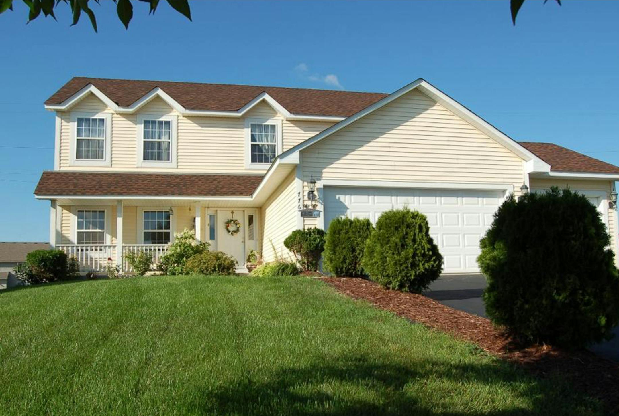 Carver
Built in 2005, this four-bedroom, three-bath house has 2,324 finished square feet and features four bedrooms on one level, new wood flooring, stainless steel kitchen appliances and granite countertops and full unfinished basement. Listed by Troy Tikalsky, Edina Realty, 952-232-9353.