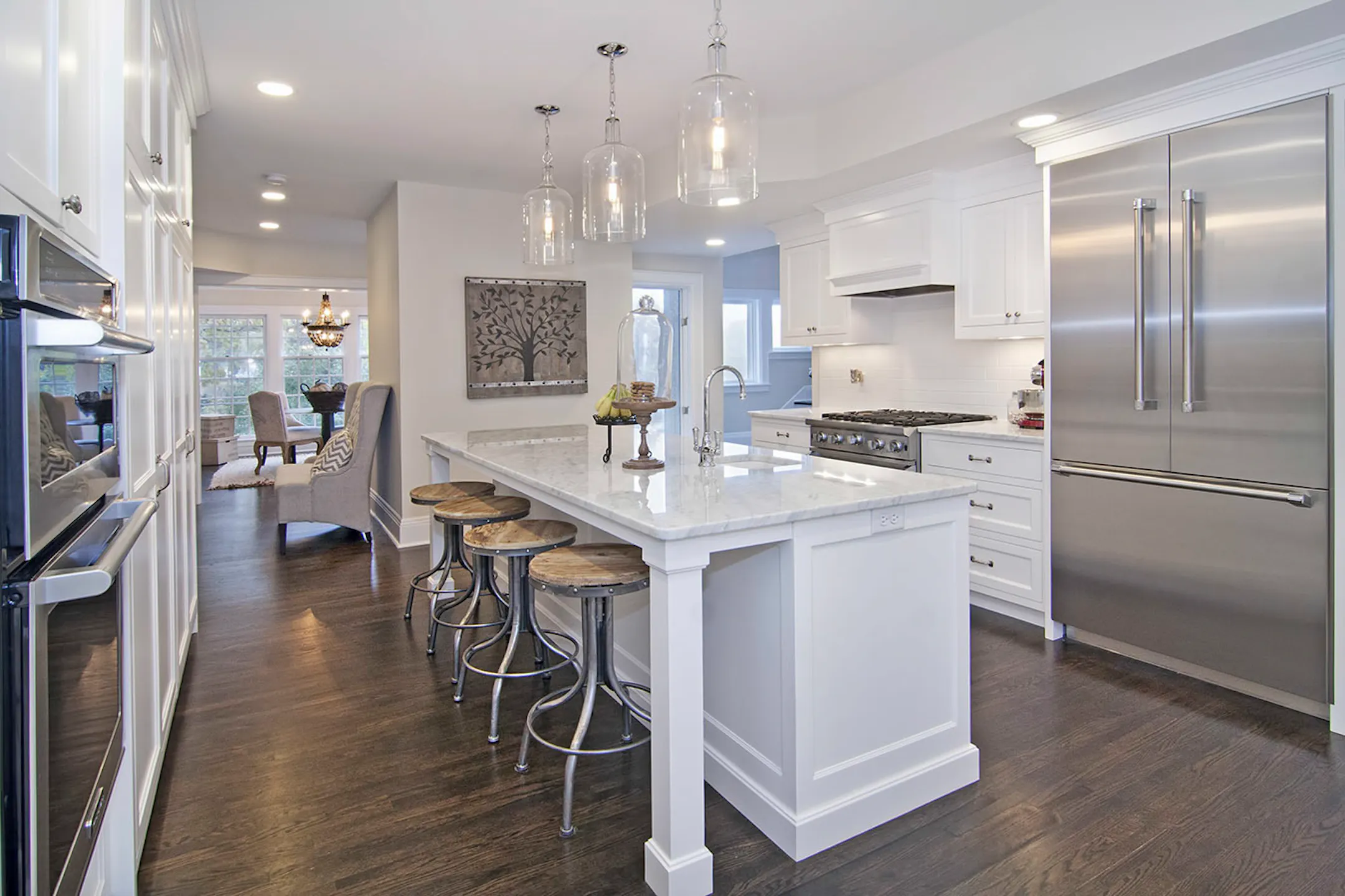 Interior design trends on Parade of Homes tour