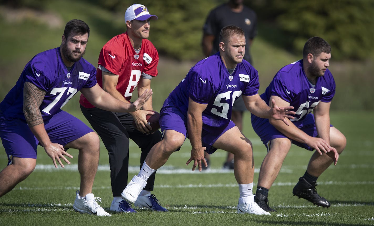 Vikings rookie center Garrett Bradbury snapped the ball to Kirk Cousins during the first day of training for Vikings rookies at TCO Performance Center July,23 2019 in Eagan, MN.] Jerry Holt &#x2022; Jerry.holt@startribune.com