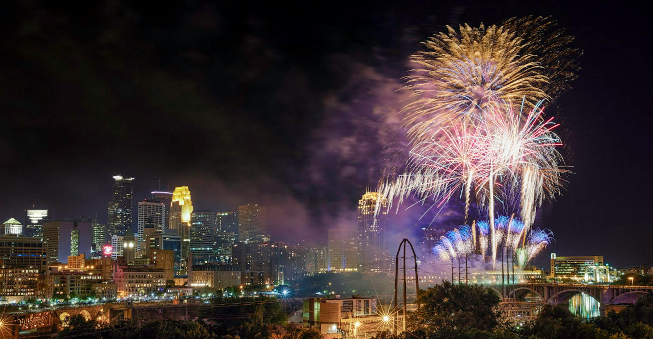 Minneapolis Aquatennial fireworks