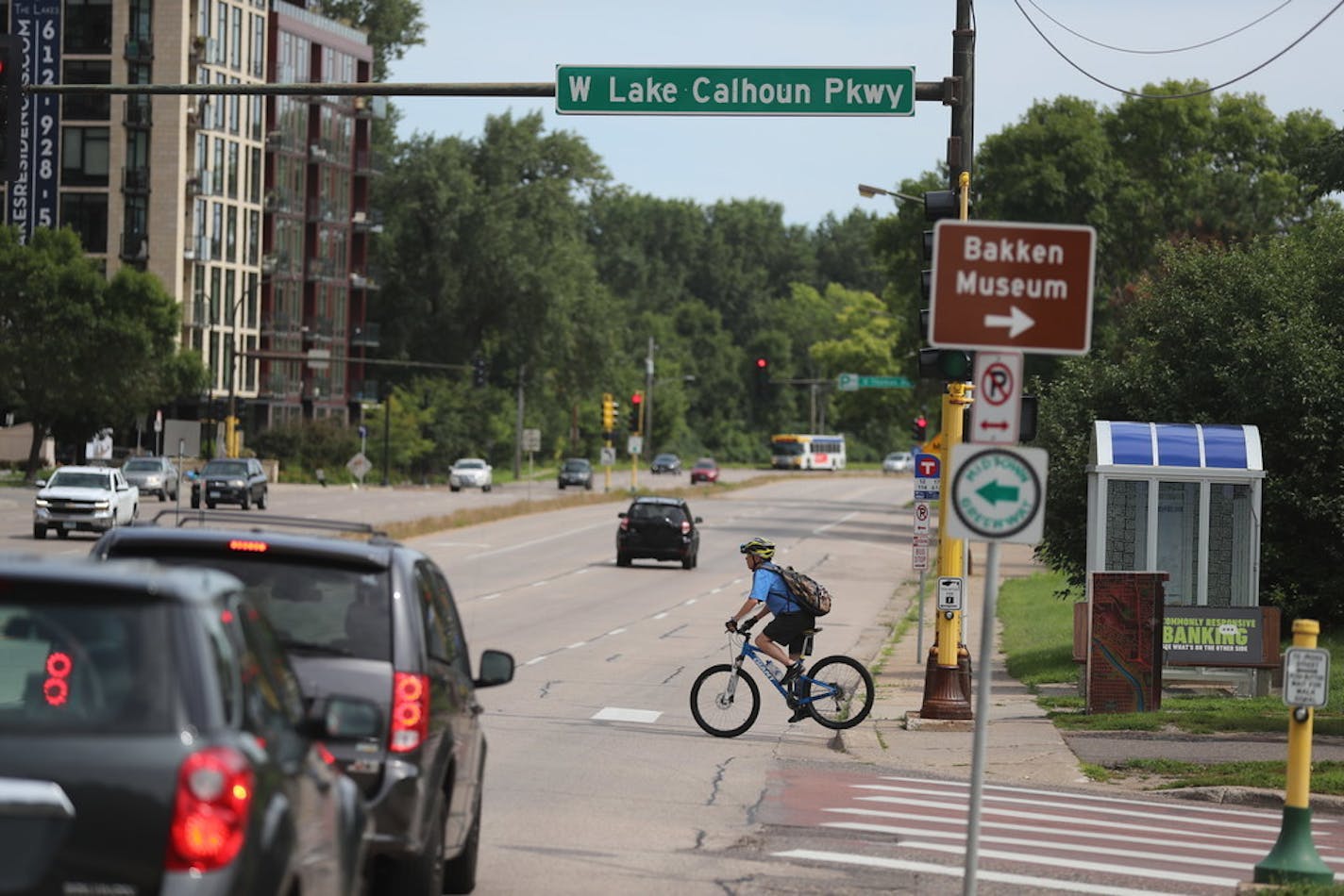 Crews will install new placards for some of the roads around the Minneapolis lake starting Thursday.