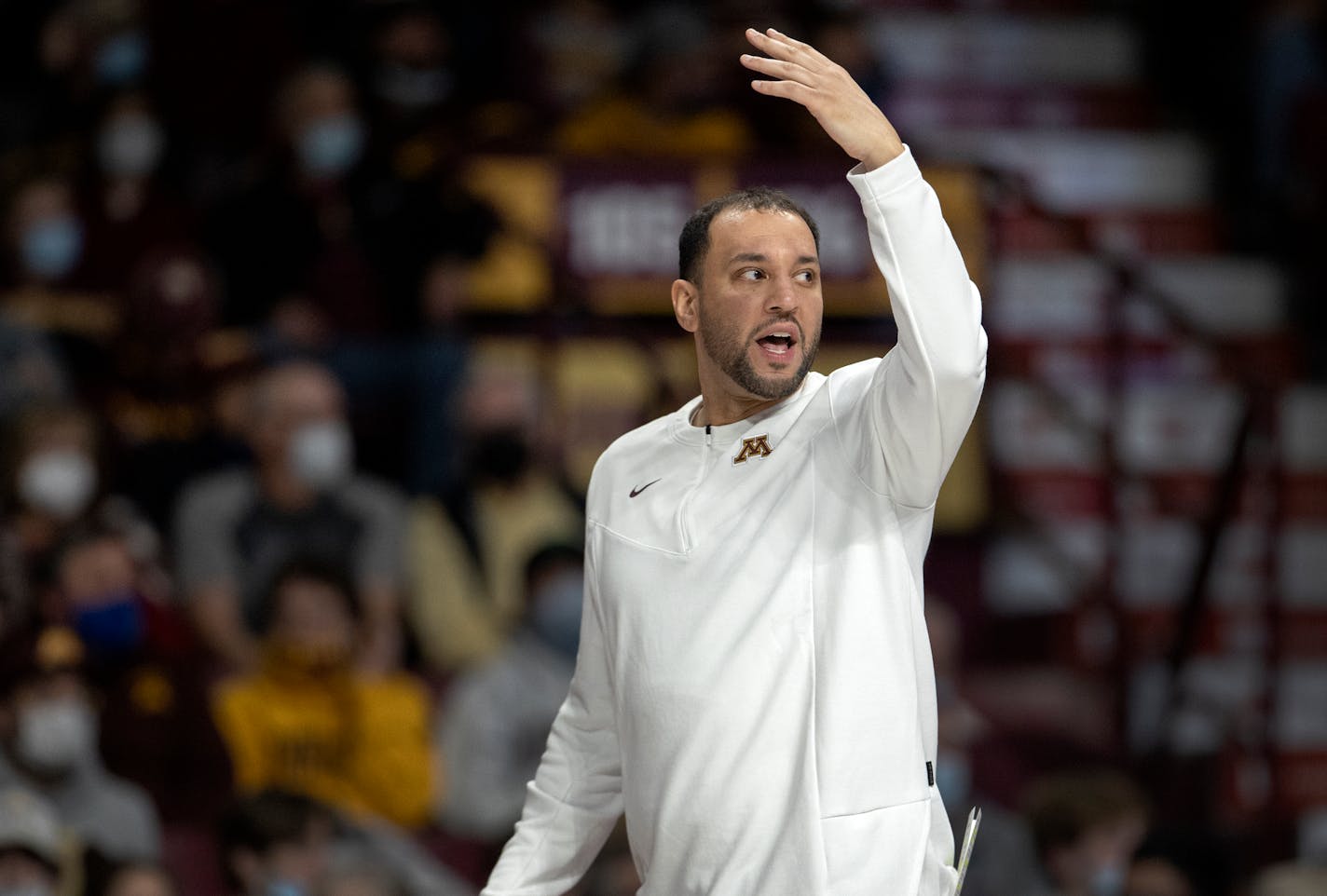 Minnesota head coach Ben Johnson in the second half Wednesday, Dec. 22, 2021 at Williams Arena in Minneapolis, Minn. ] CARLOS GONZALEZ • cgonzalez@startribune.com