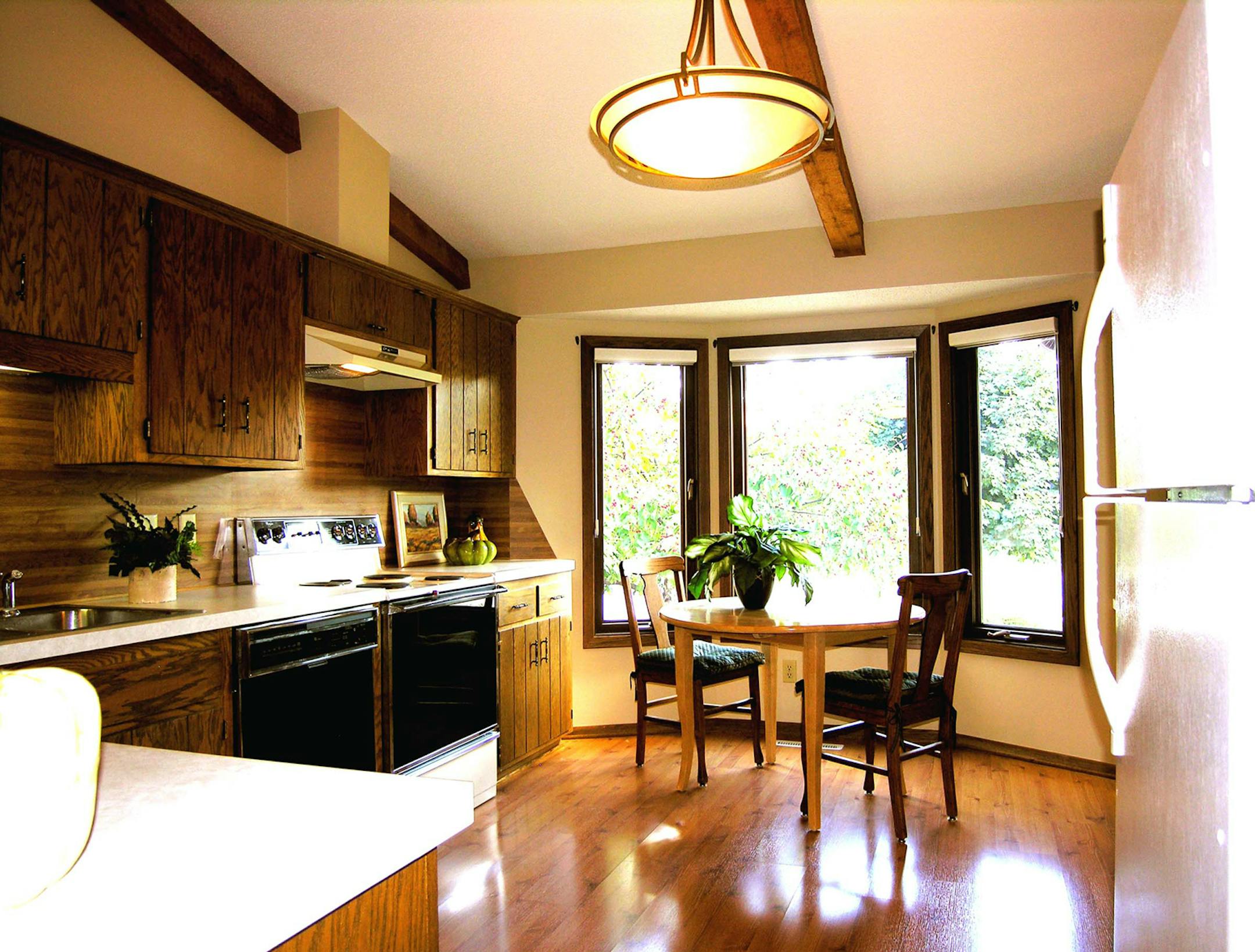 After: New paint, uncovered windows and no clutter