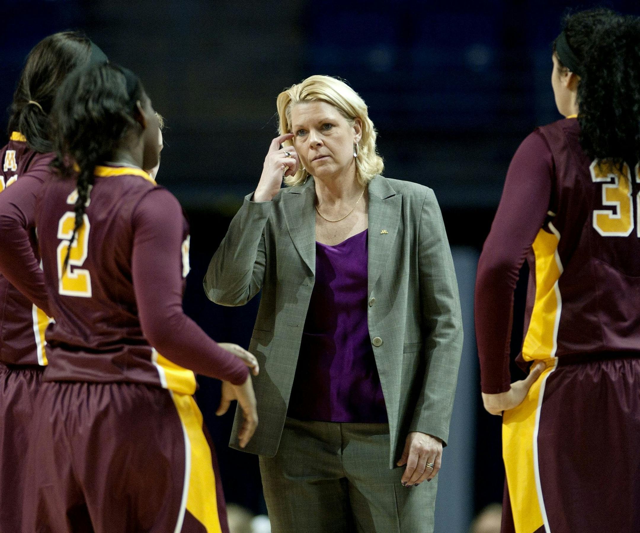 Minnesota head coach Pam Borton talks to her players during a women's college basketball game at the Bryce Jordan Center in State College, Pa., on Sunday, Jan. 26, 2014. The Penn State Lady Lions defeated the Minnesota Gophers, 83-53. (Abby Drey/Centre Daily Times/MCT)