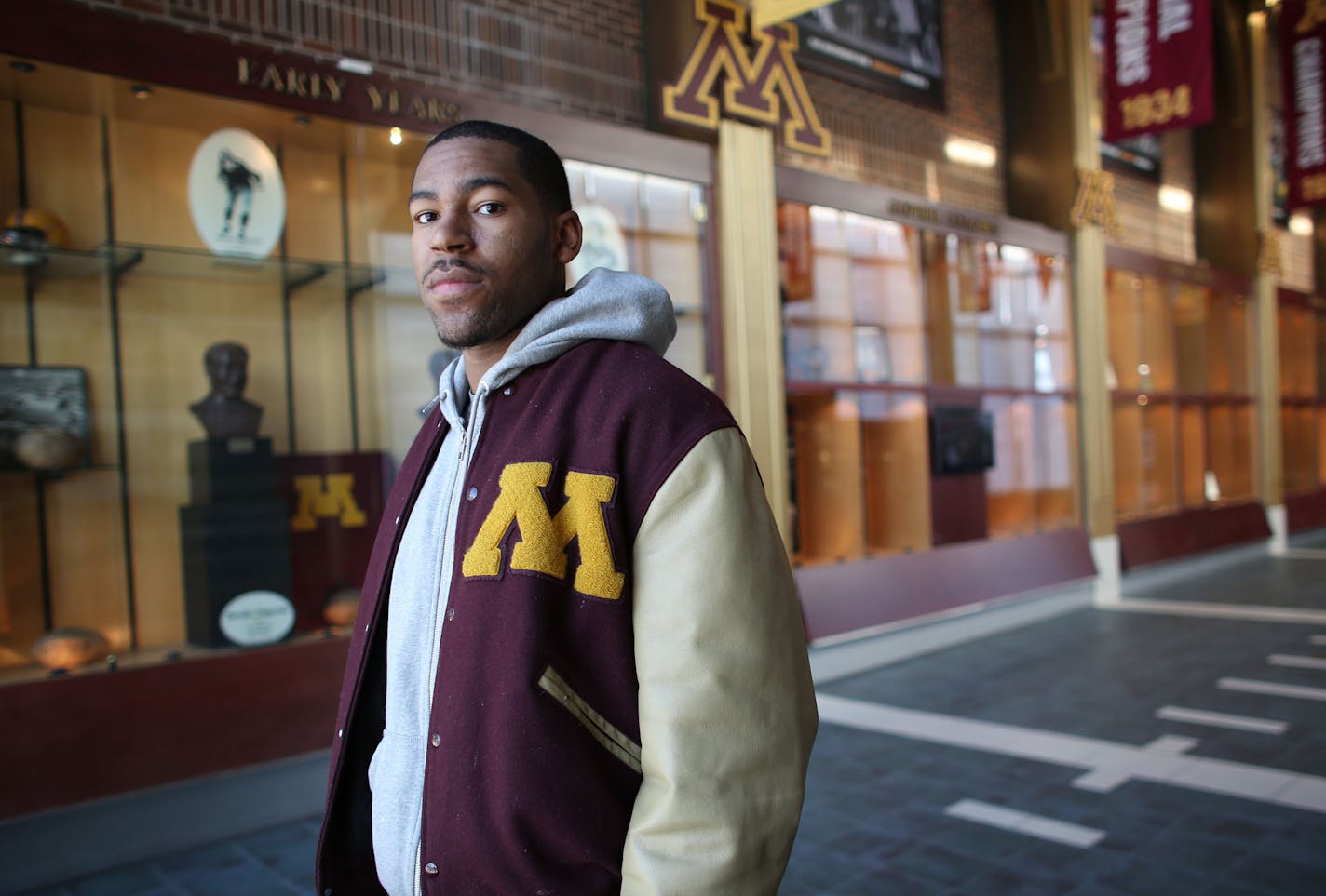 David Cobb, a running back for Gopher football, stood in the lobby of the Gibson/Nagurski Football Facility in Minneapolis Thursday, December 12, 2013. ] (KYNDELL HARKNESS/STAR TRIBUNE) kyndell.harkness@startribune.com