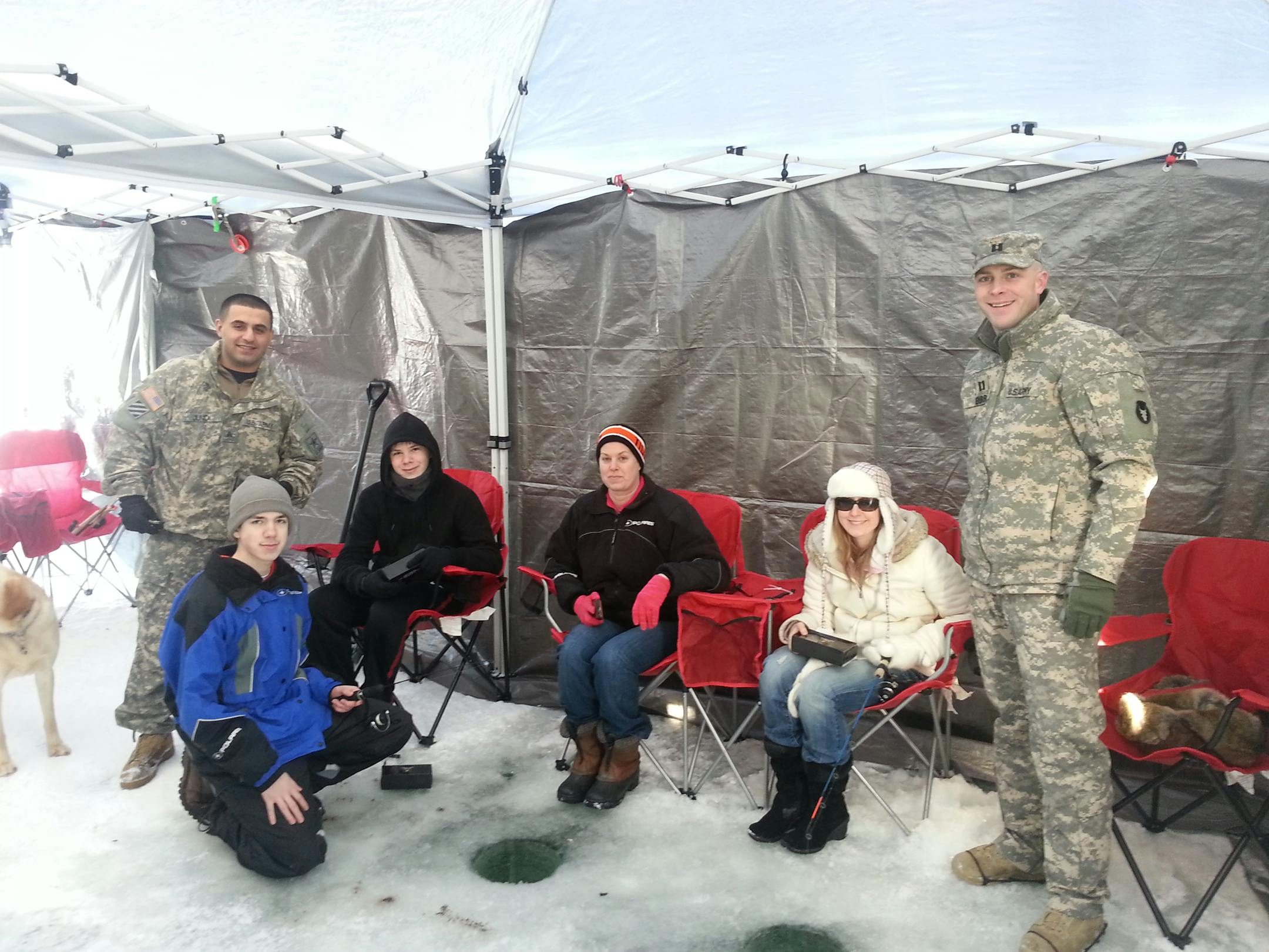 Holes for Heroes event raises money to support members of the Armed Services.