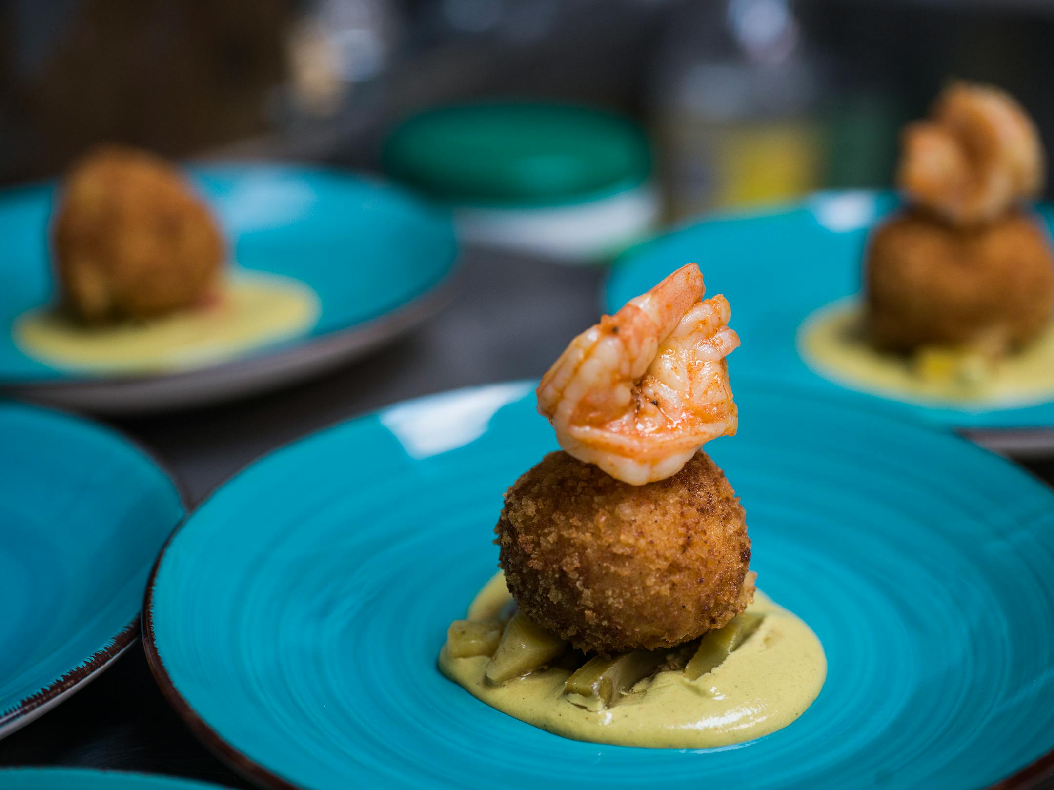 This shrimp croquette opens the feast.