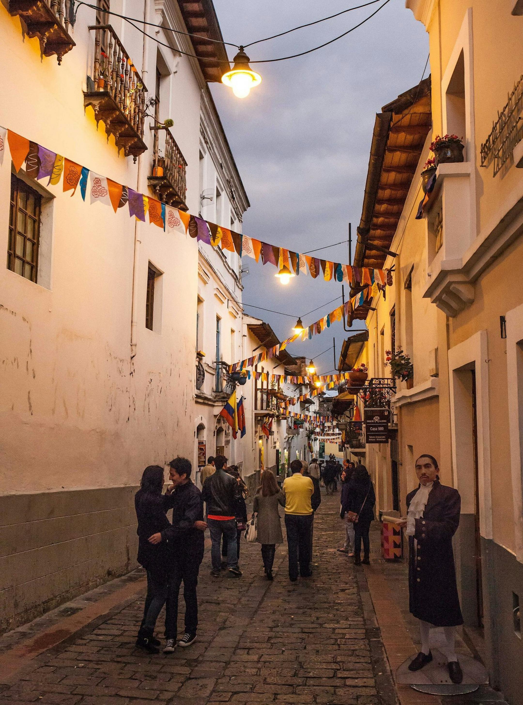 Pedesstrian street La Ronda is illuminated in Quito, Ecuador. (Steve Haggerty/MCT) ORG XMIT: 1151843
