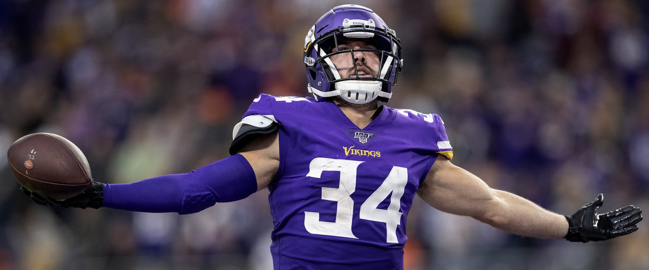 Andrew Sendejo (34) of the Minnesota Vikings reacted after intercepting a pass in the second quarter. ] CARLOS GONZALEZ • cgonzalez@startribune.com – Minneapolis, MN – November 17, 2019, U.S. Bank Stadium, NFL, Minnesota Vikings vs. Denver Broncos