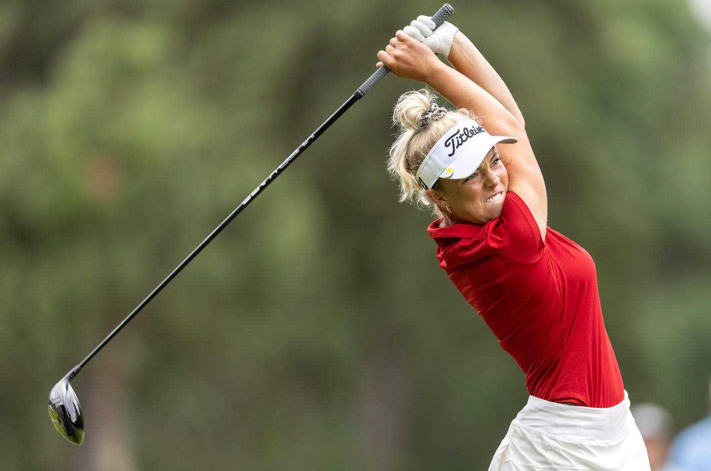 Isabella McCauley of Simley tees off Wednesday, June 15, 2022 at Bunker Hills Golf Club in Coon Rapids, Minn. ] CARLOS GONZALEZ • carlos.gonzalez@startribune.com