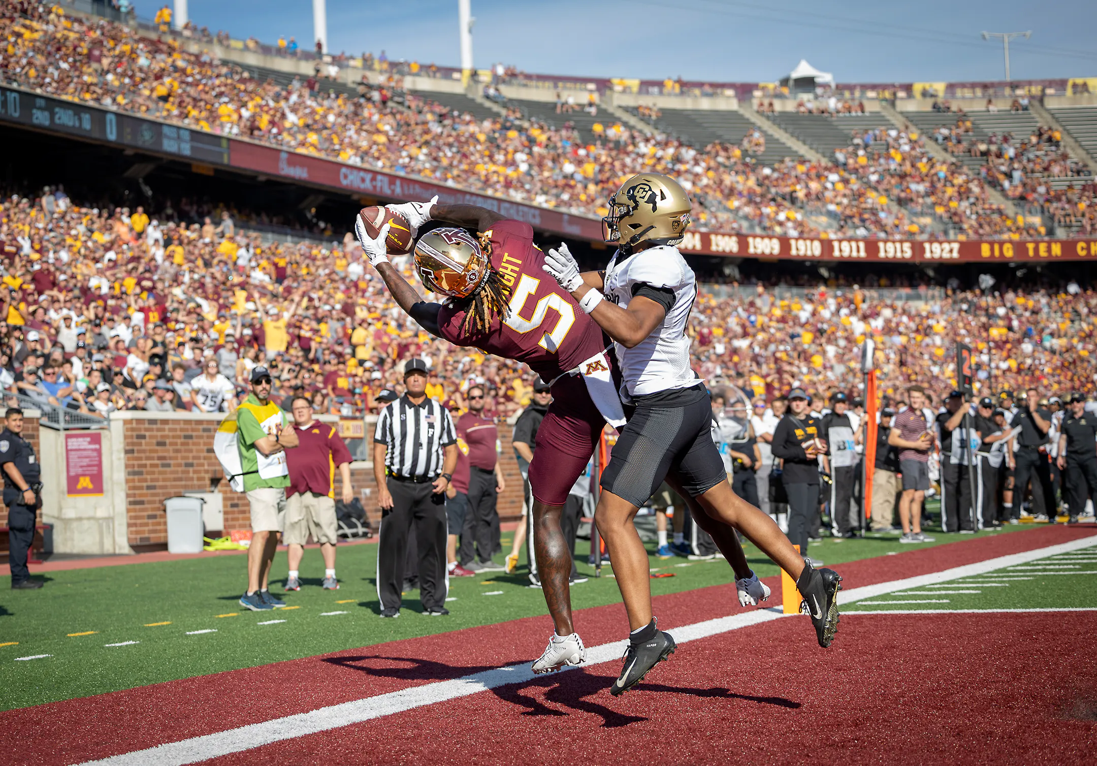 Gophers steamroll Colorado 49-7 but lose receiver Chris Autman-Bell to ...