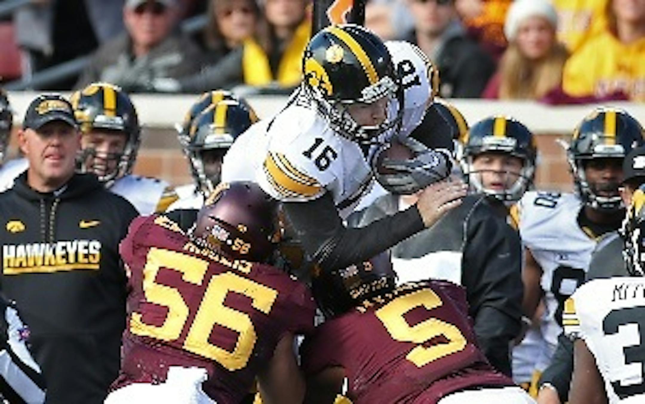 Gophers linebacker Nick Rallis (56) is in a group of 13 seniors who have logged 29 victories since the start of 2013, the most in a four-year span since the Gophers won 30 from 2003-2006.