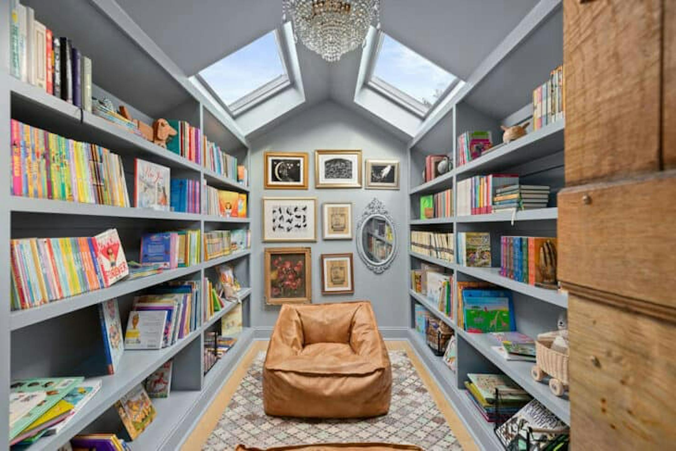 A full view of Larson's secret reading room. MUST CREDIT: Photo by Elsie Larson/A Beautiful Mess