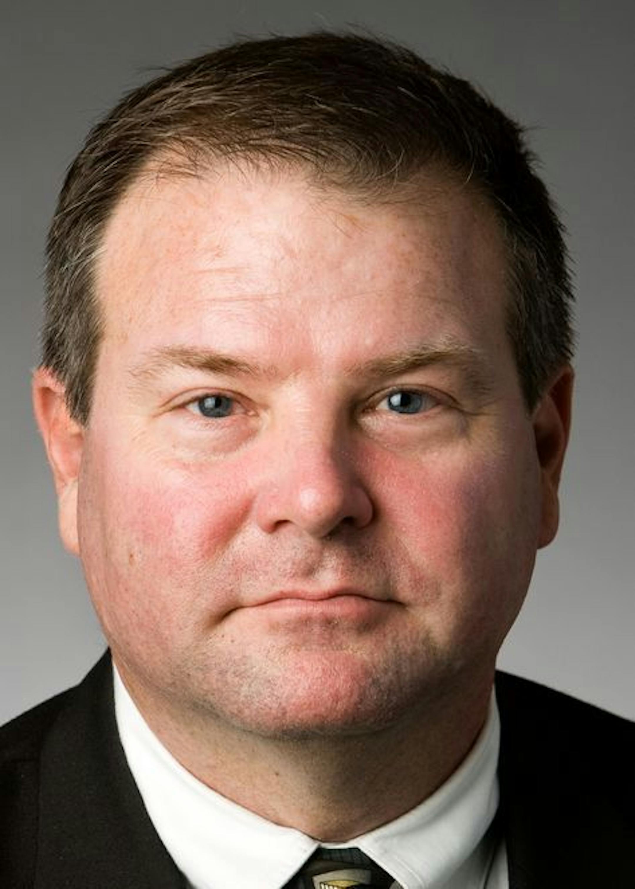 Michael Porter directs the masterís program in health care communications at the University of St. Thomas