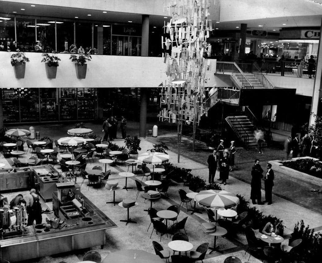 The central garden court of the Southdale shopping center (1956).