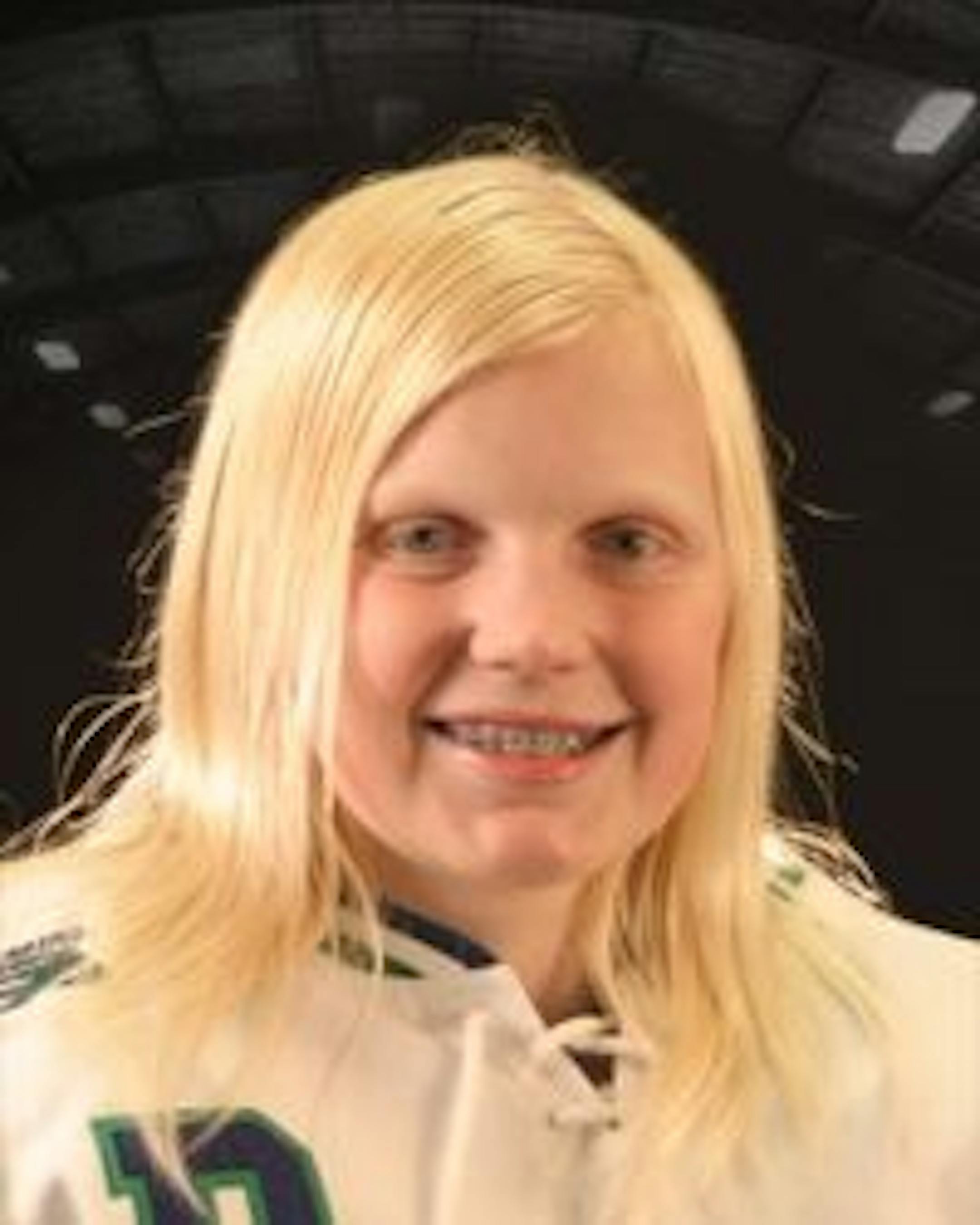 Karlie Lund, Blake hockey, soph., 2012-13
