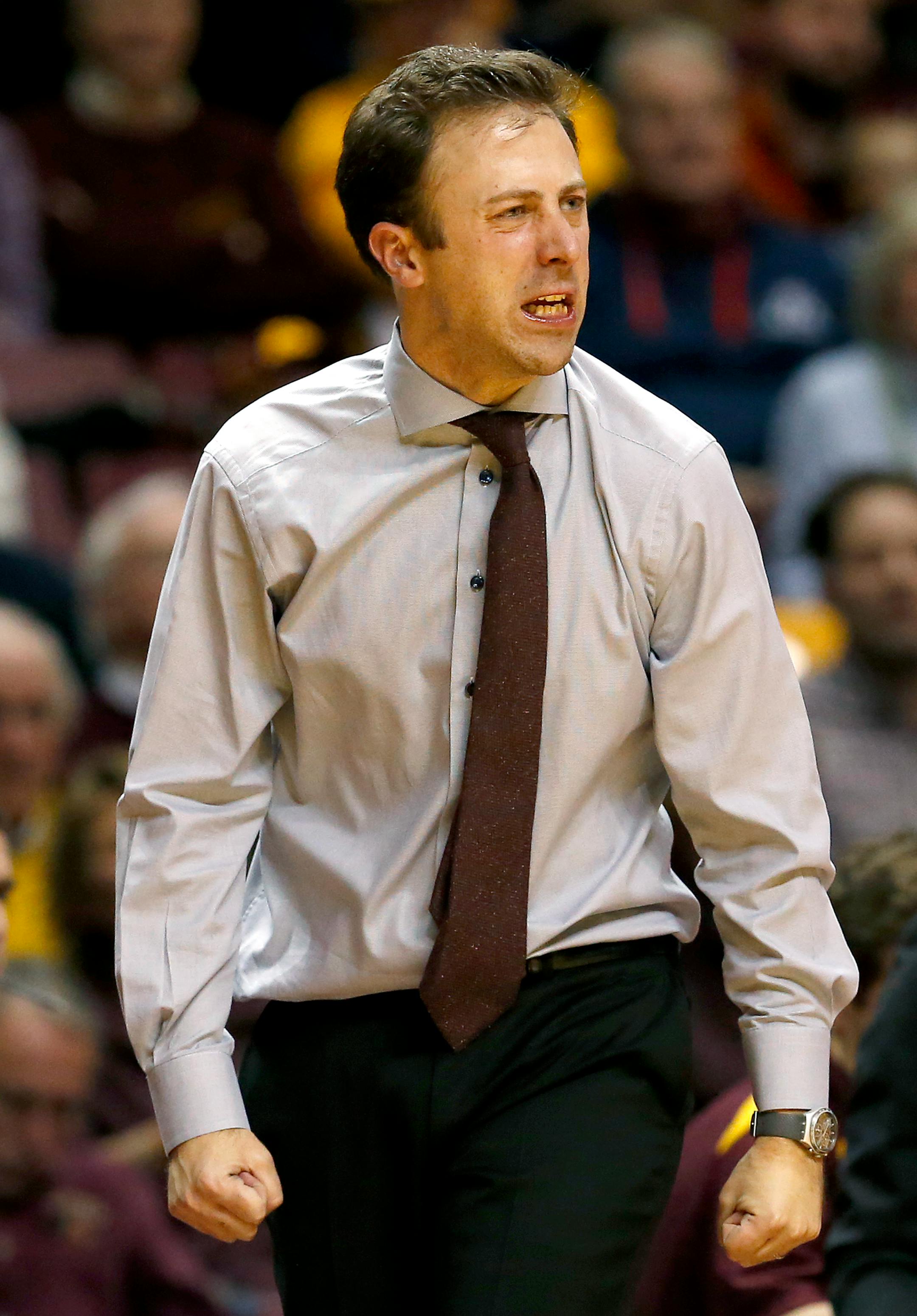Minnesota Gophers head coach Richard Pitino showed some displeasure with a call against Purdue on January 27, 2016.