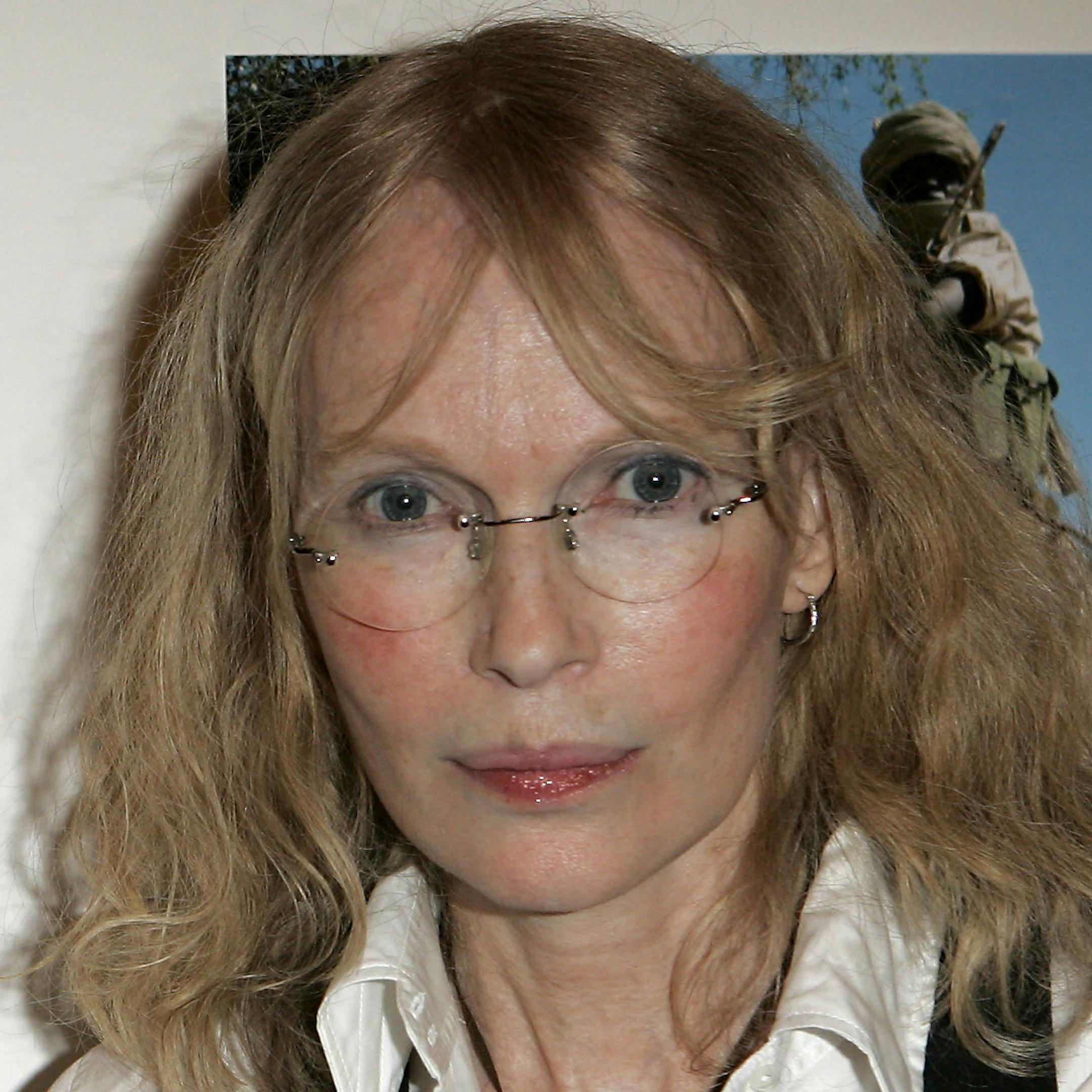 American actress Mia Farrow attends the artist-led volunteer committee 'Act for Darfur' at The Tricycle Theater, London. Sunday, Dec. 2 2007. (AP Photo / Nathan Strange) ORG XMIT: LNS101