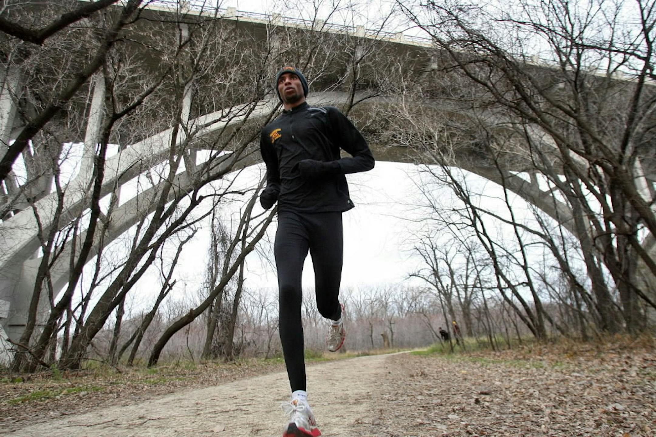 Minneapolis South grad Hassan Mead during a training run when he competed for the University of Minnesota.