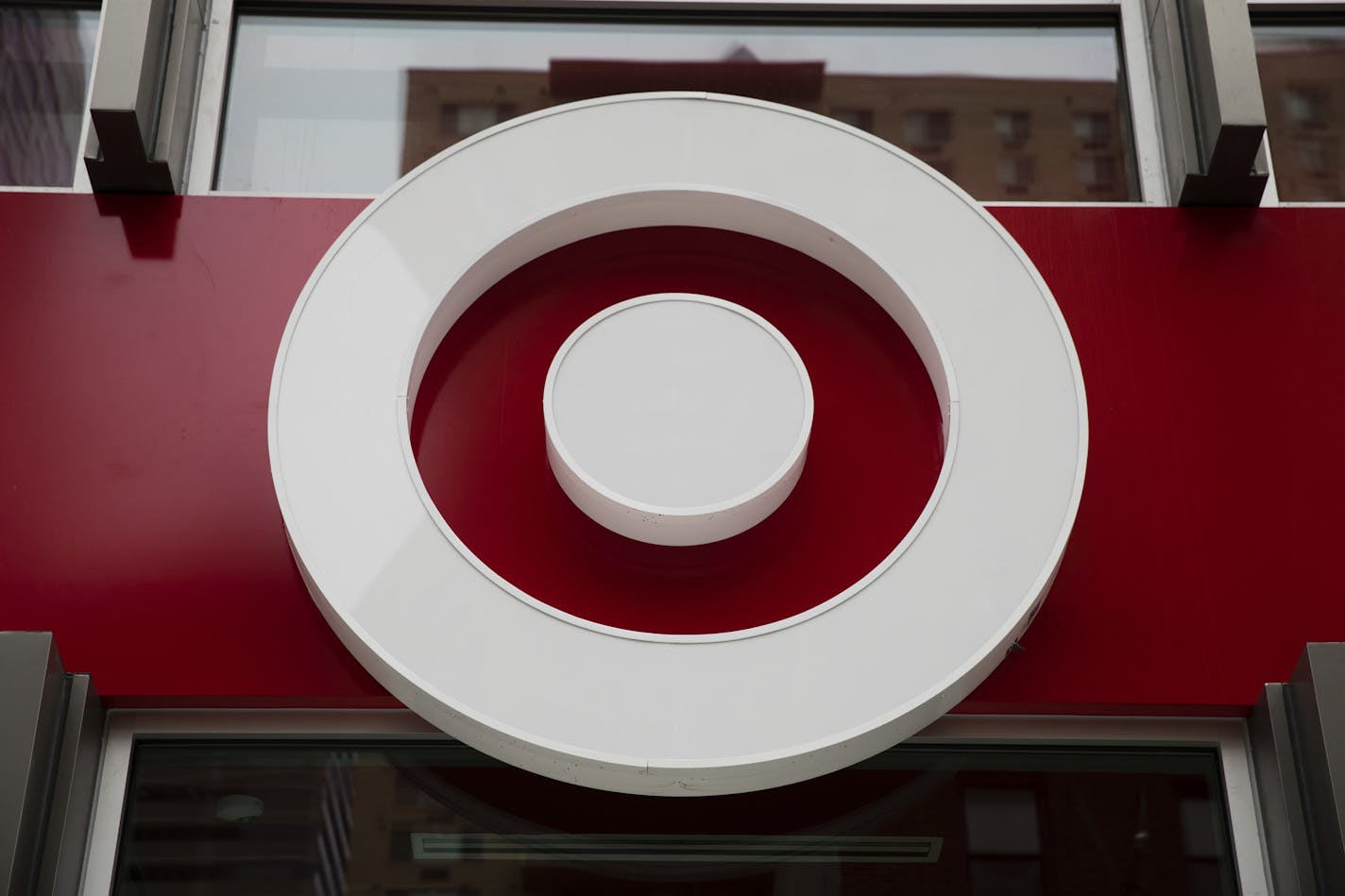 Target has reached a settlement in regard to the November 2013 data breach. (AP Photo/Matt Rourke)