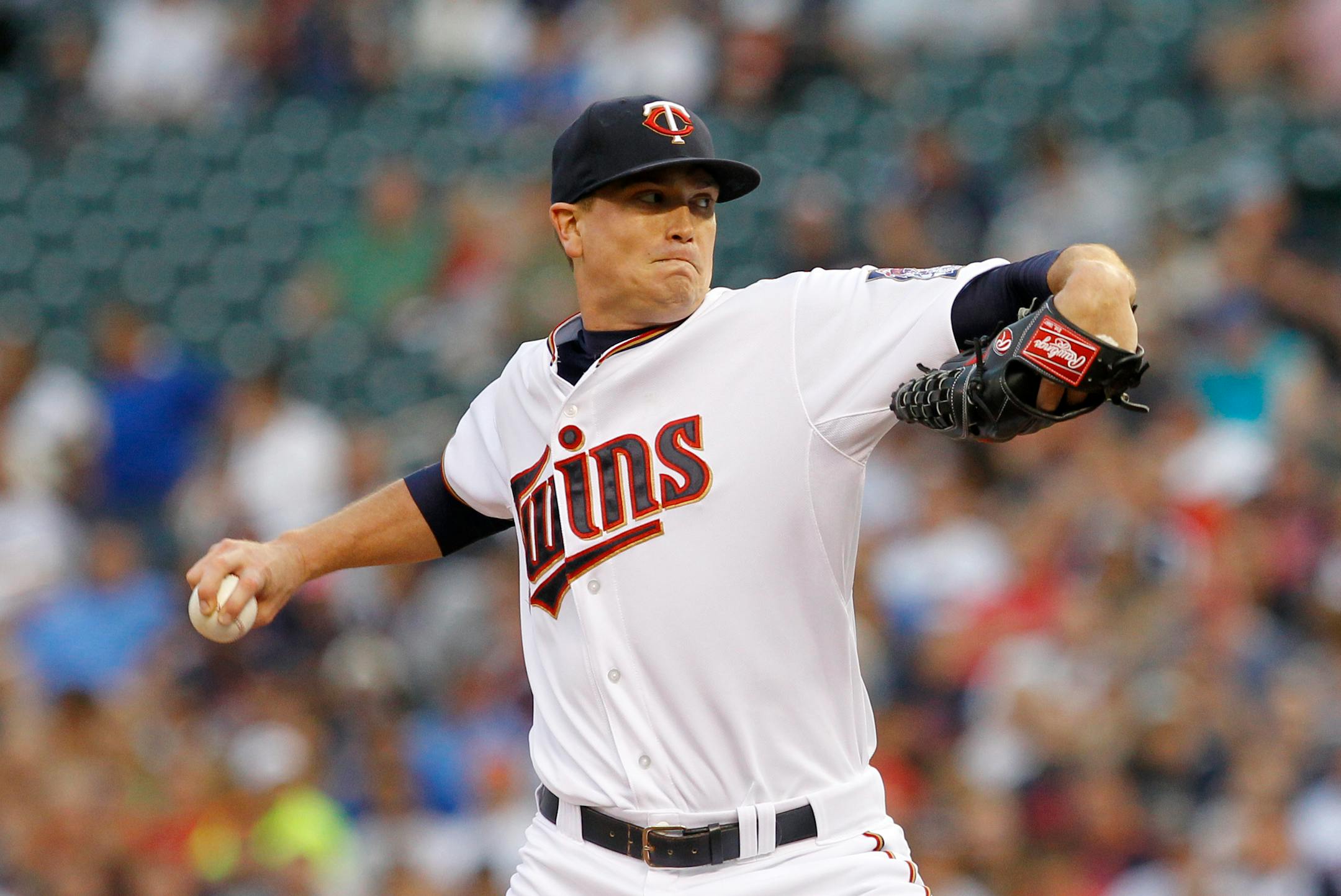 Minnesota Twins starting pitcher Kyle Gibson delivers to the Houston Astros during the first inning of a baseball game Friday, Aug. 28, 2015. (AP Photo/Ann Heisenfelt)