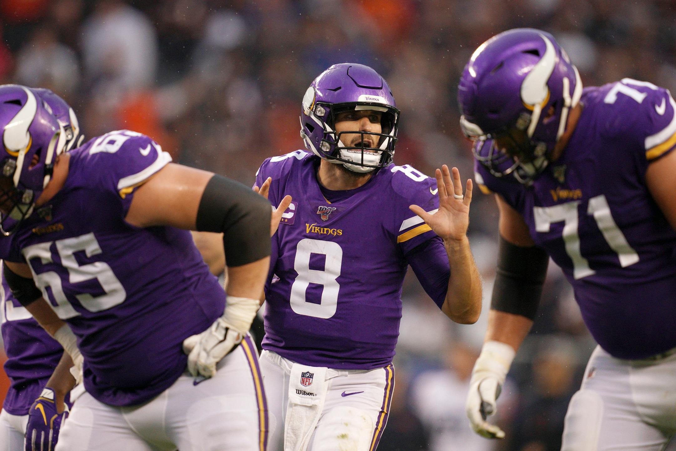 Minnesota Vikings quarterback Kirk Cousins (8) called out to his teammates on the line of scrimmage before the snap in the fourth quarter. ] ANTHONY SOUFFLE • anthony.souffle@startribune.com The Minnesota Vikings played the Chicago Bears in an NFL football game Sunday, Sept. 29, 2019 at Soldier Field in Chicago.