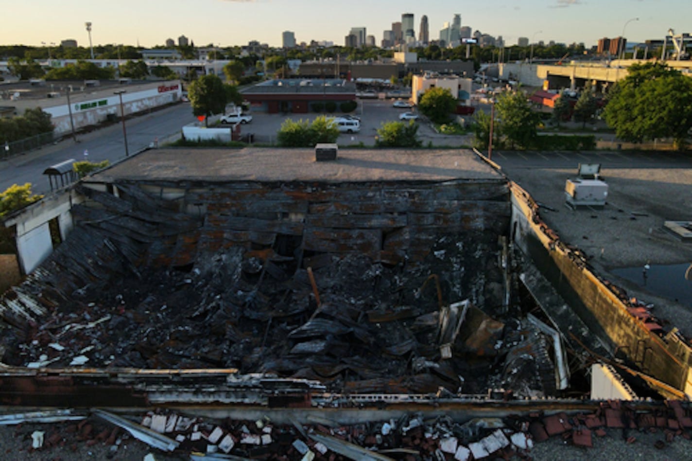 The burned down post office on East 31st Street in Minneapolis. ]