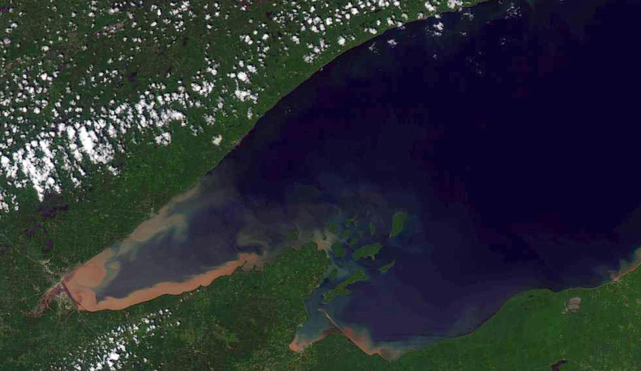 A satelite view of Lake Superior and the sediment that washed into the lake near Duluth after last June's 10-inch rainstorm. ORG XMIT: MIN2013062716182882