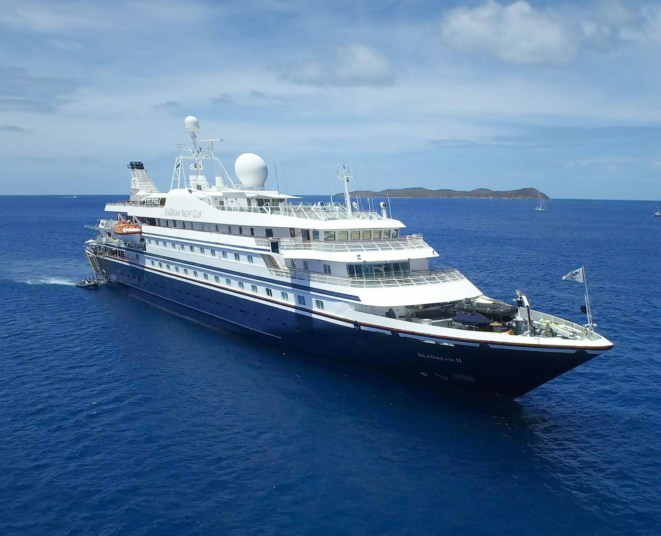 SeaDream launched the first Caribbean cruise since March. ORG XMIT: 159908