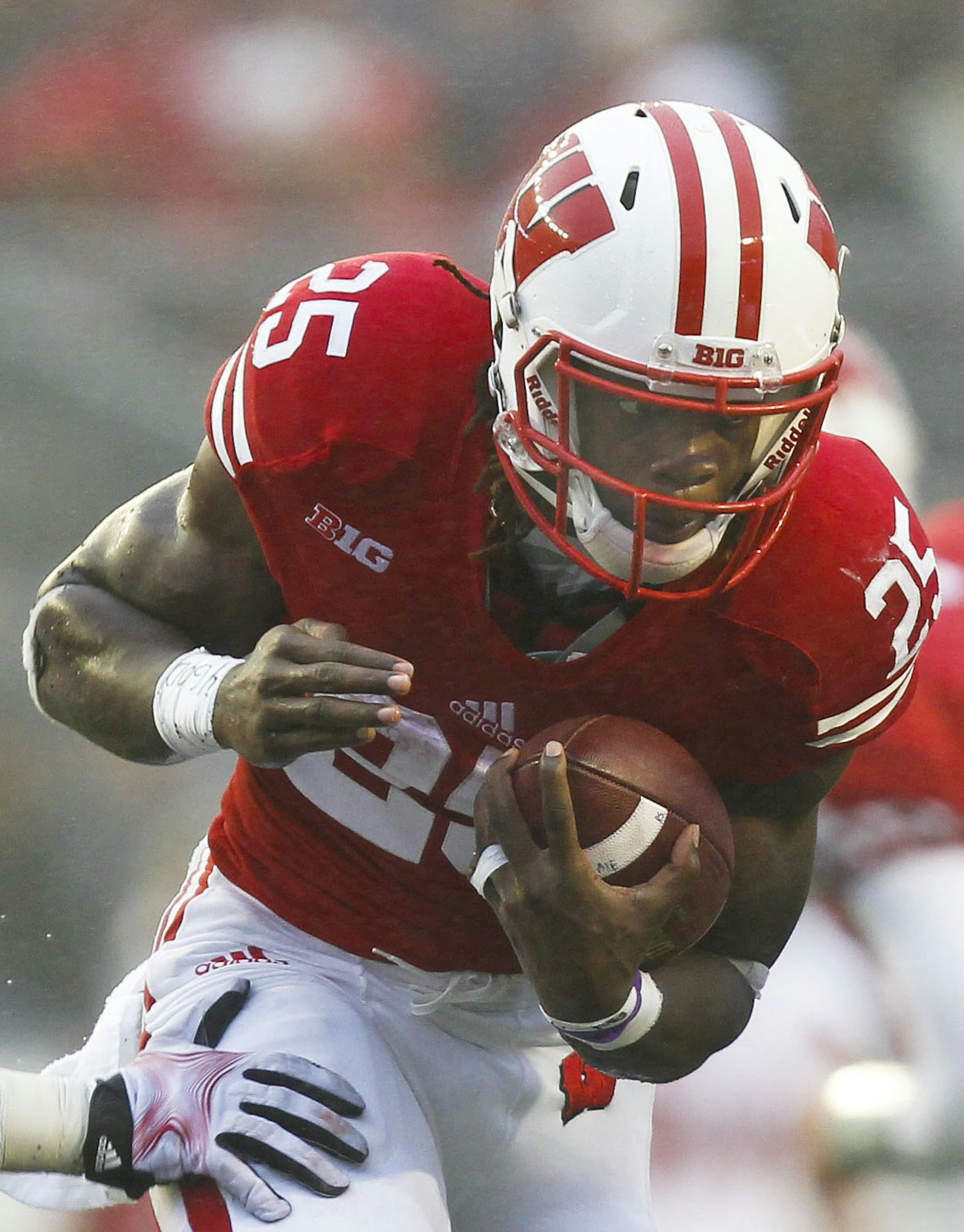 Wisconsin running back Melvin Gordon during the first half of an NCAA college football game against Indiana Saturday, Nov. 16, 2013, in Madison, Wis. (AP Photo/Andy Manis) ORG XMIT: NYOTK