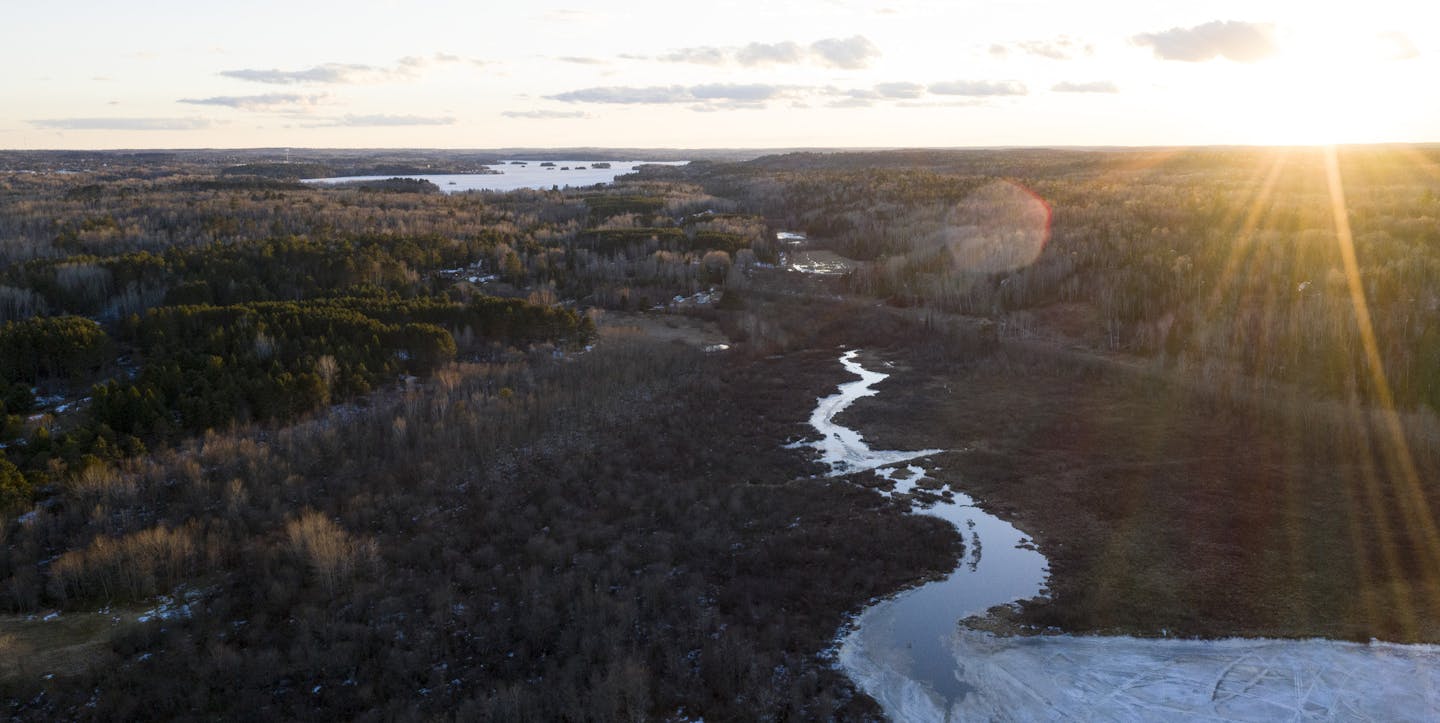 Fall Lake, near Winton, Minn., part of the Boundary Waters, a vast landscape of federally protected lakes and forests along the border with Canada, April 18, 2019. The Trump administration has worked at a high level to remove roadblocks to major copper mine which Antofagasta, the Chilean mining giant, wants to build here. (Tim Gruber/The New York Times)