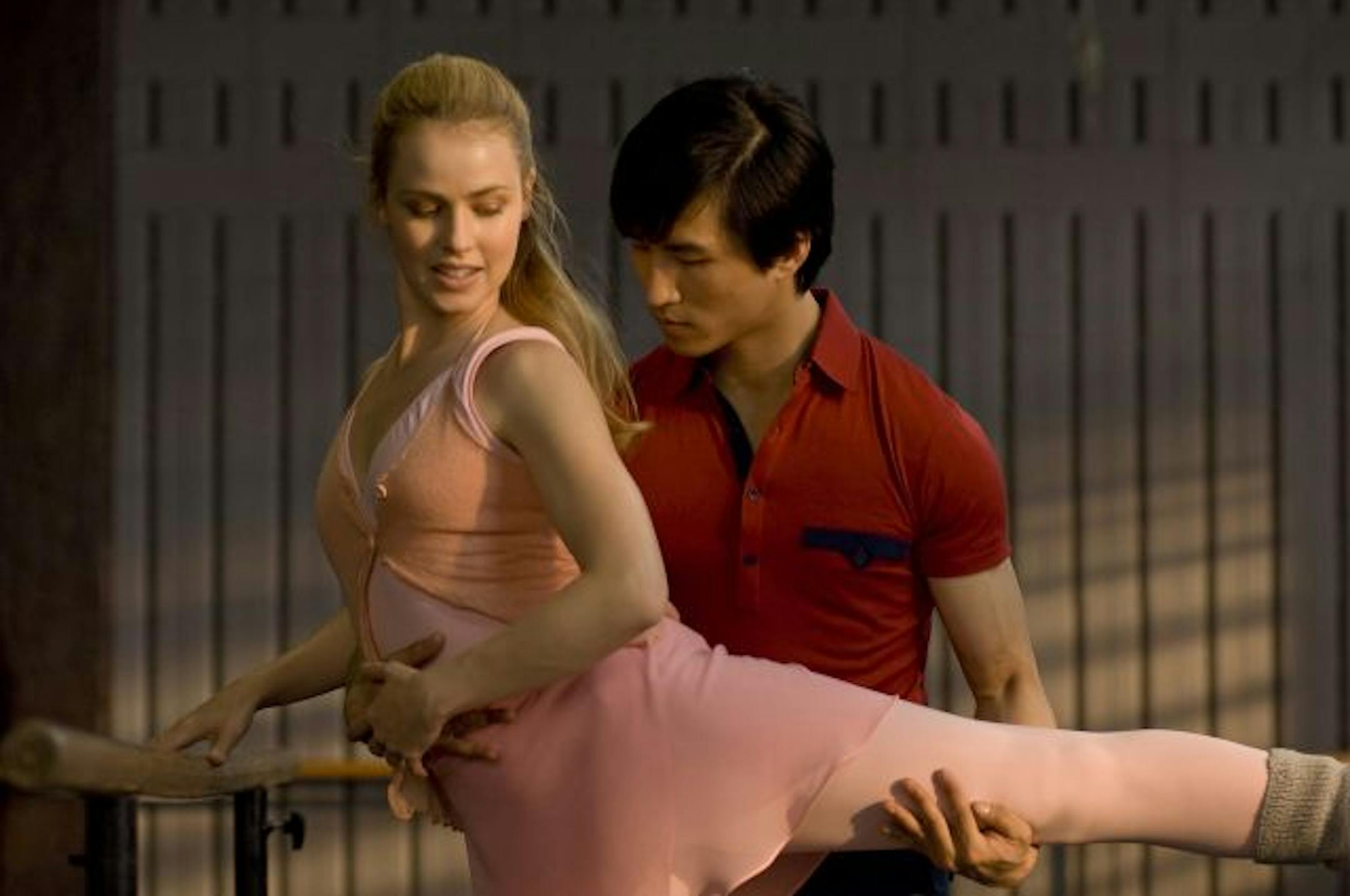 Amanda Schull as Liz and Chi Cao as Li in "Mao's Last Dancer"