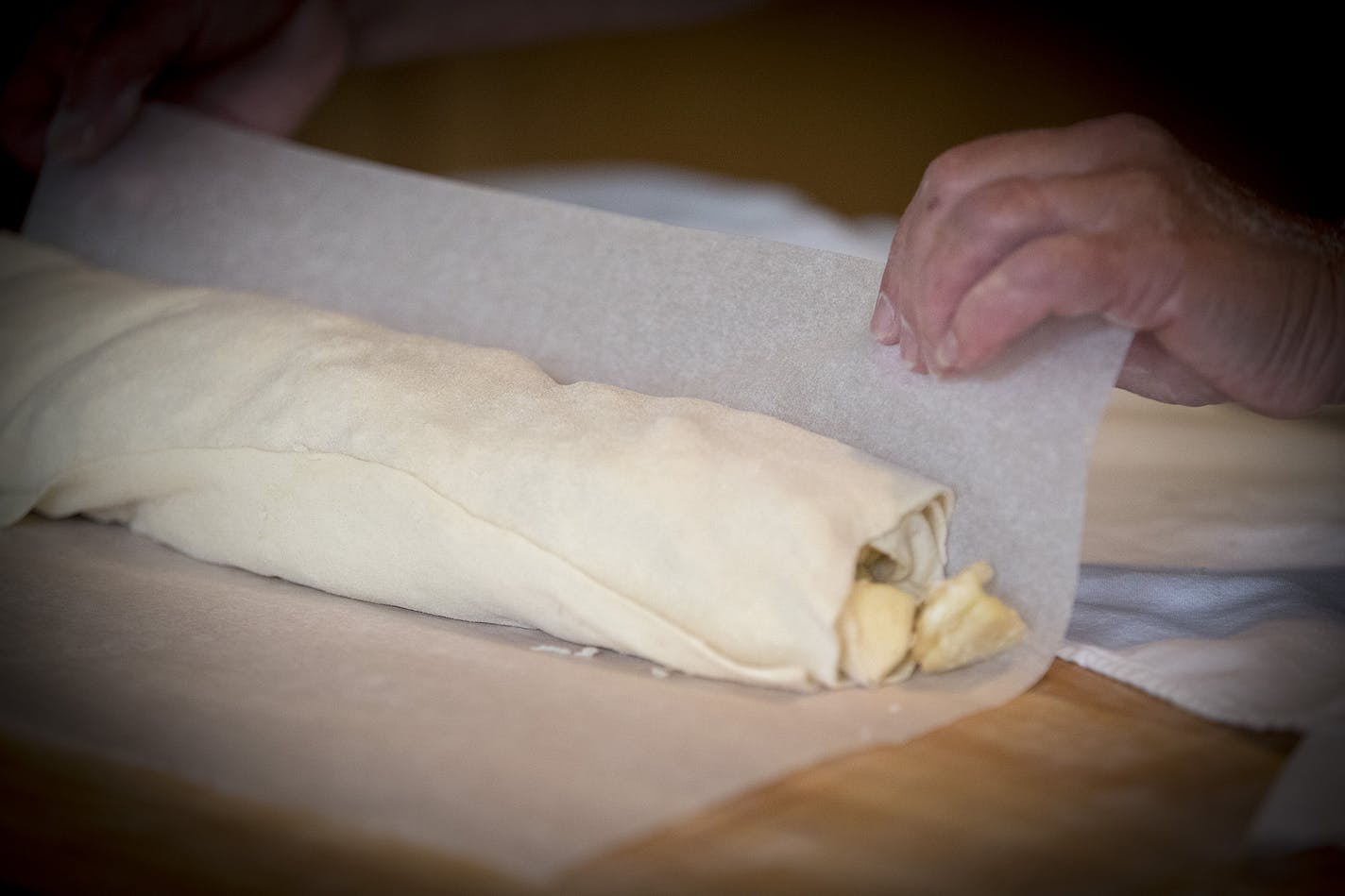 Baking Central features a seasonal treat apple strudel, Thursday, September 7, 2017 in Edina, MN. ] ELIZABETH FLORES &#xef; liz.flores@startribune.com