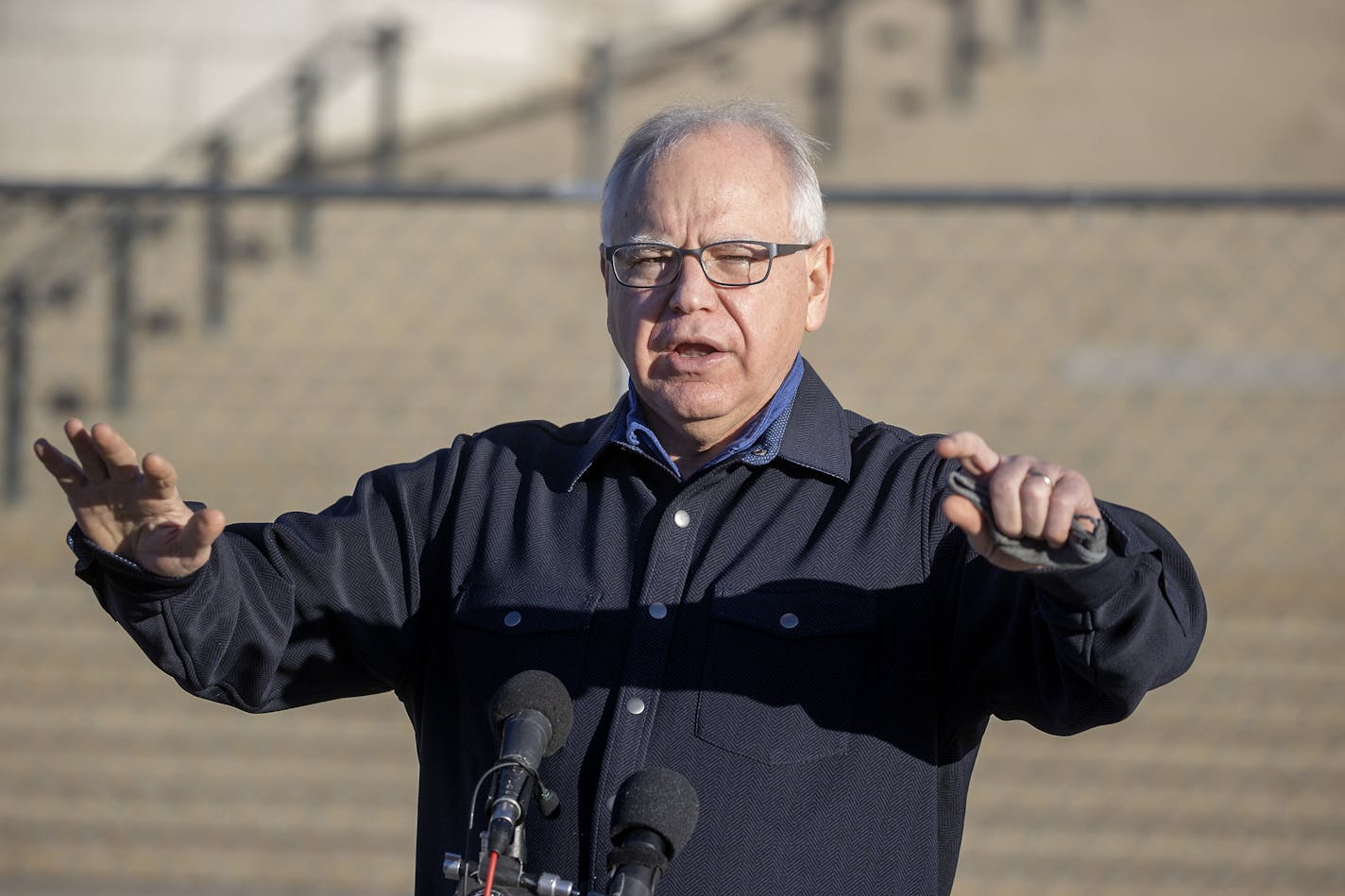 Minnesota Gov. Tim Walz on Monday said targeted restrictions or shutdowns might be needed in places where young adults are gathering and spreading COVID-19. ] ELIZABETH FLORES • liz.flores@startribune.com