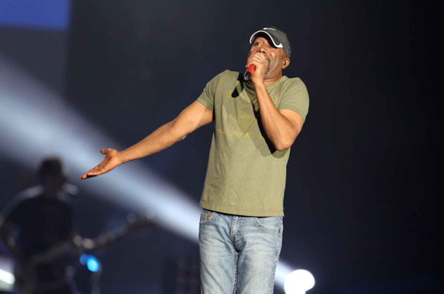 Sure, why not? Darius Rucker will give a Hootie again in 2019. / Star Tribune file