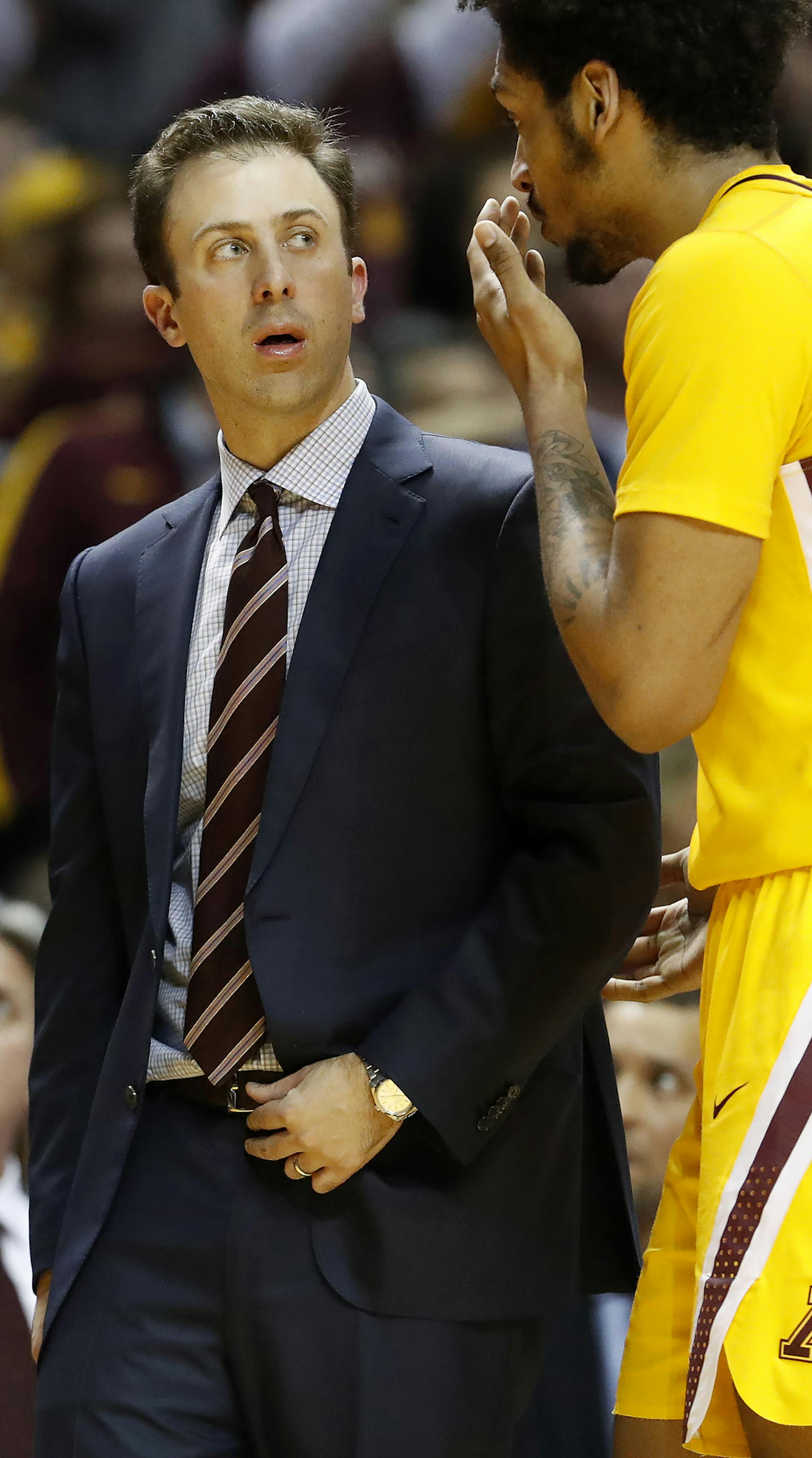 Gophers head coach Richard Pitino and Jordan Murphy (3). ] CARLOS GONZALEZ ï cgonzalez@startribune.com - February 19, 2017, Minneapolis, MN, Williams Arena, NCAA Basketball, University of Minnesota Gophers vs. Michigan Wolverines