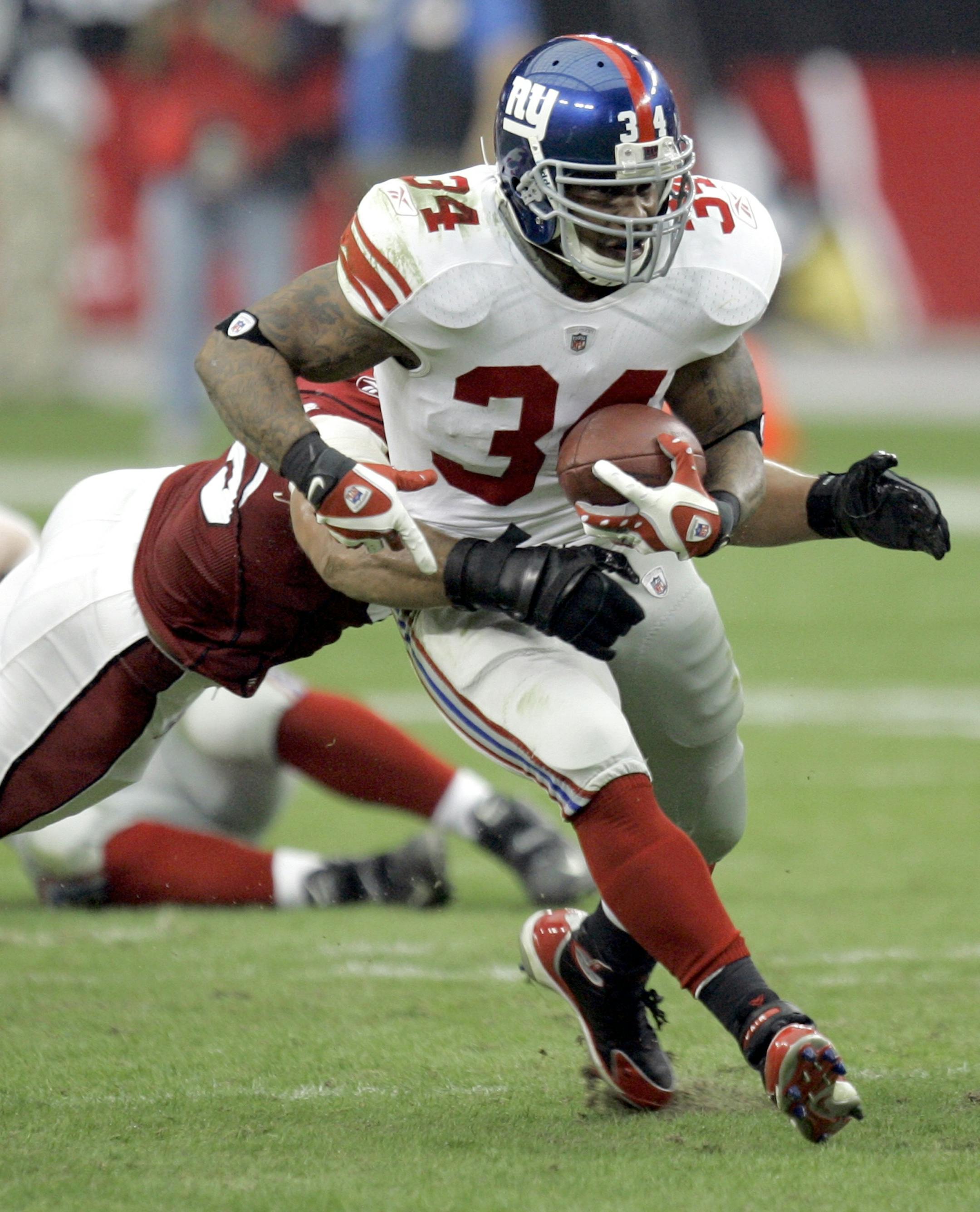 New York Giants' Derrick Ward filled in admirably for the injured Brandon Jacobs in Sunday's victory over Arizona.