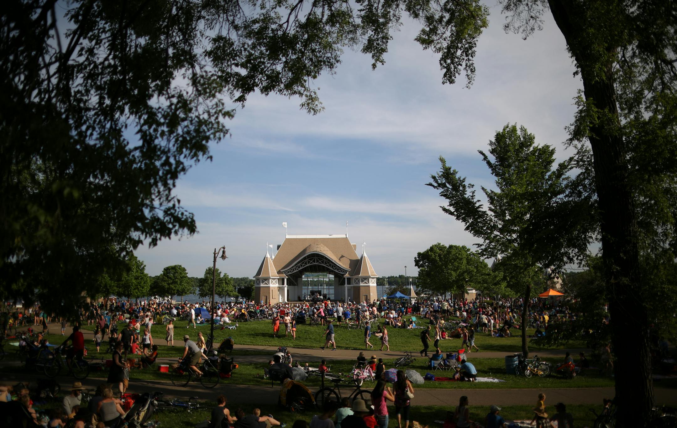 All The Islands performed at the Lake Harriet Bandshell on a perfect summer evening Monday. ] JEFF WHEELER ï jeff.wheeler@startribune.com The Minneapolis Park and Recreation's annual Music and Movies in the Parks held a kickoff event with two concerts Monday night, May 30, 2016 at the Lake Harriet Bandshell. All The Islands got things started and they were to be followed by Socaholix. There is live music at the bandshell every night of the summer and often in other city parks, as well.
