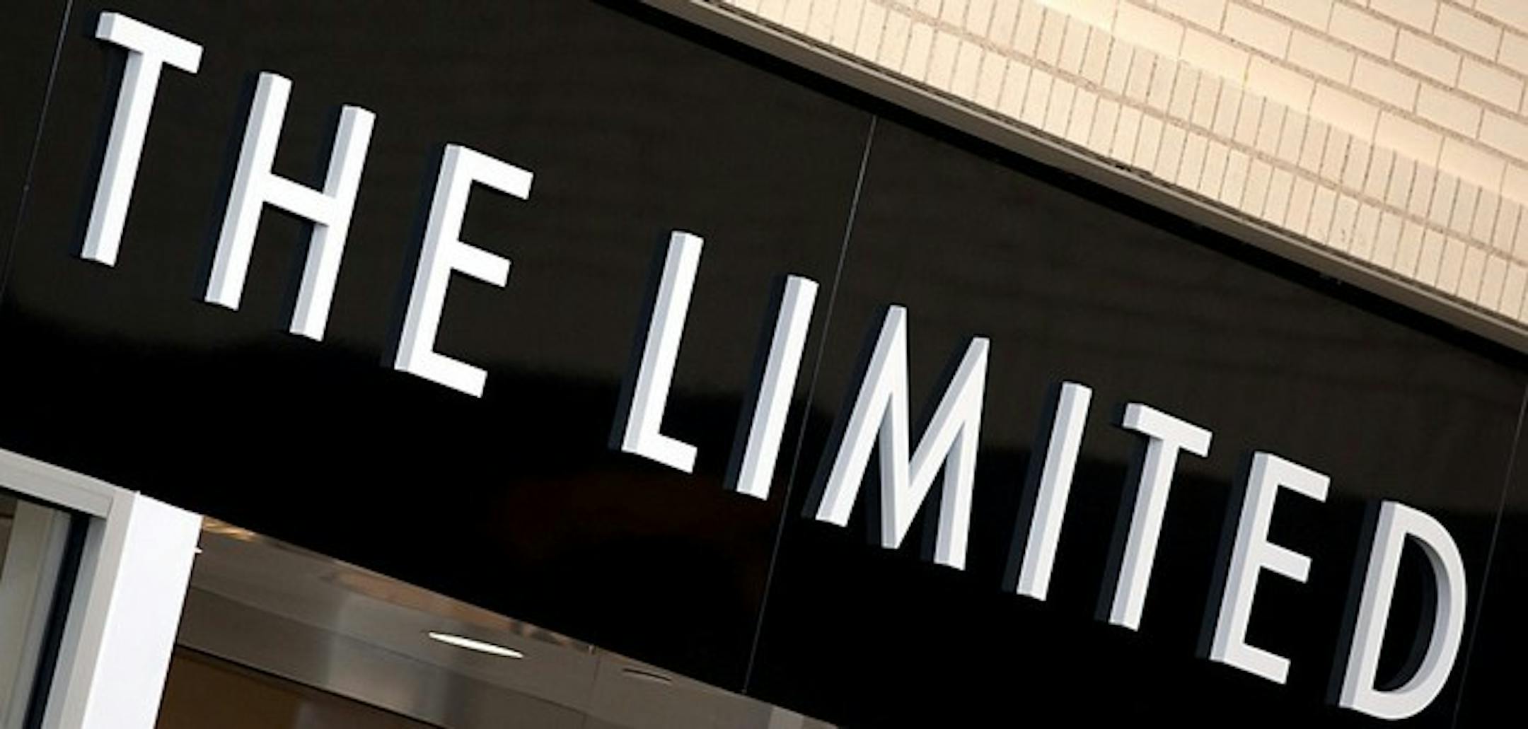 The Limited clothing stores in the major Twin Cities shopping malls are closing as of Jan. 7.