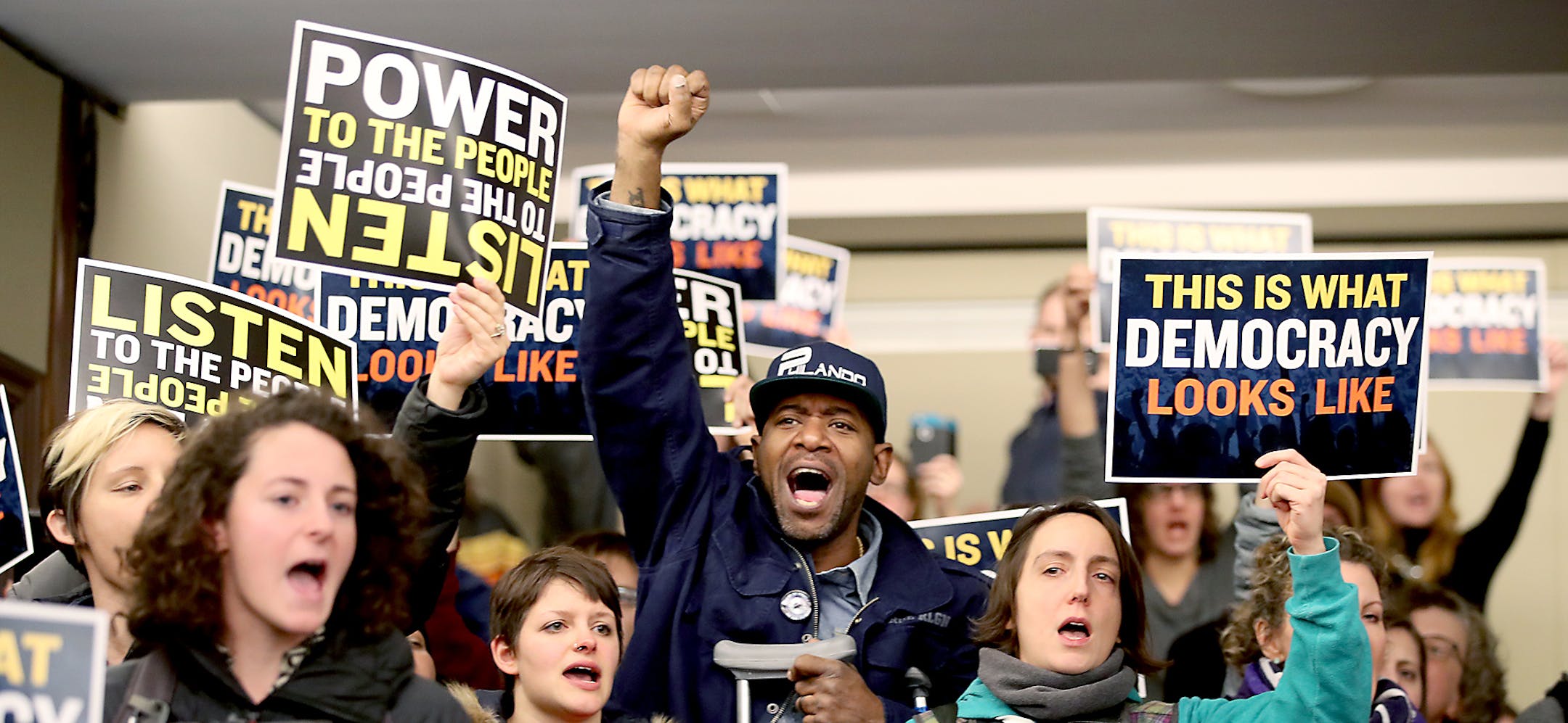 John Thompson, center, was among many who attended a hearing regarding a bill about protesting that became angry after the vote at the State Legislature, Tuesday, January 24, 2017 at the State Office Building in St. Paul, MN. ] (ELIZABETH FLORES/STAR TRIBUNE) ELIZABETH FLORES • eflores@startribune.com ORG XMIT: MIN1701241108310643