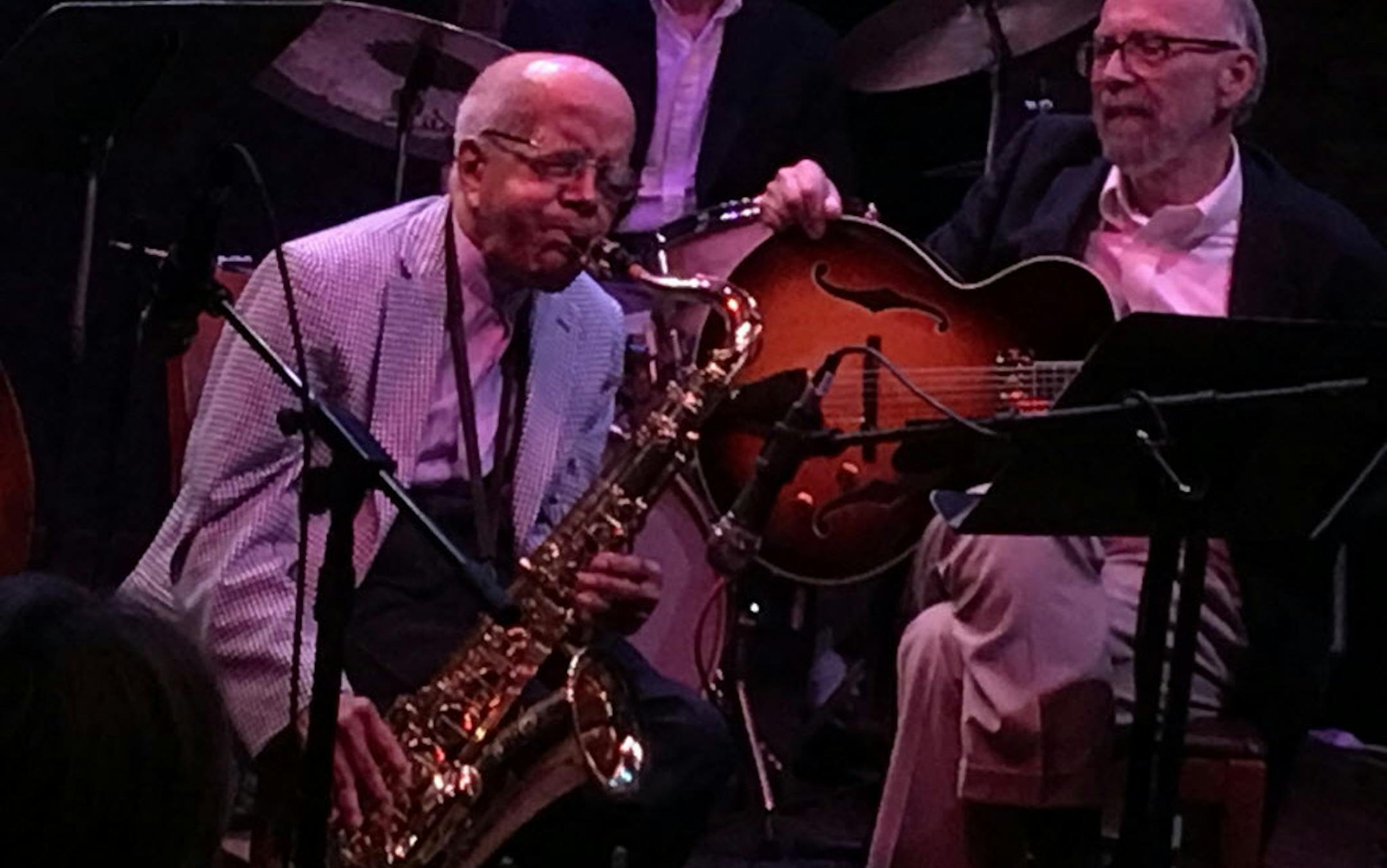 Saxophonist Irv Williams (photo by Jon Bream)