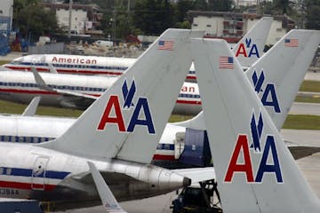 American Airlines jets